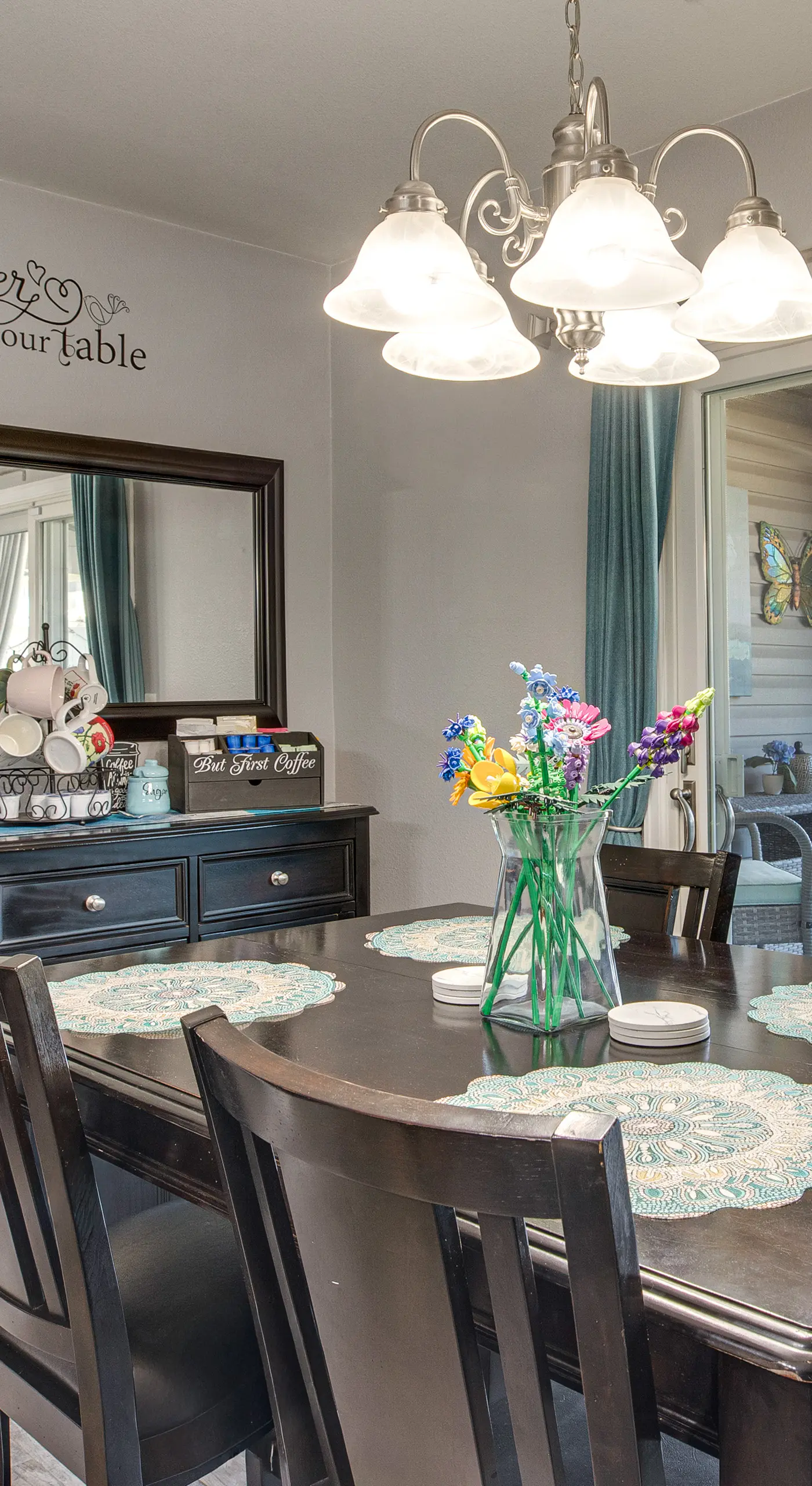 4 Mi to Main St: Grand Junction Townhome w/ Patio!