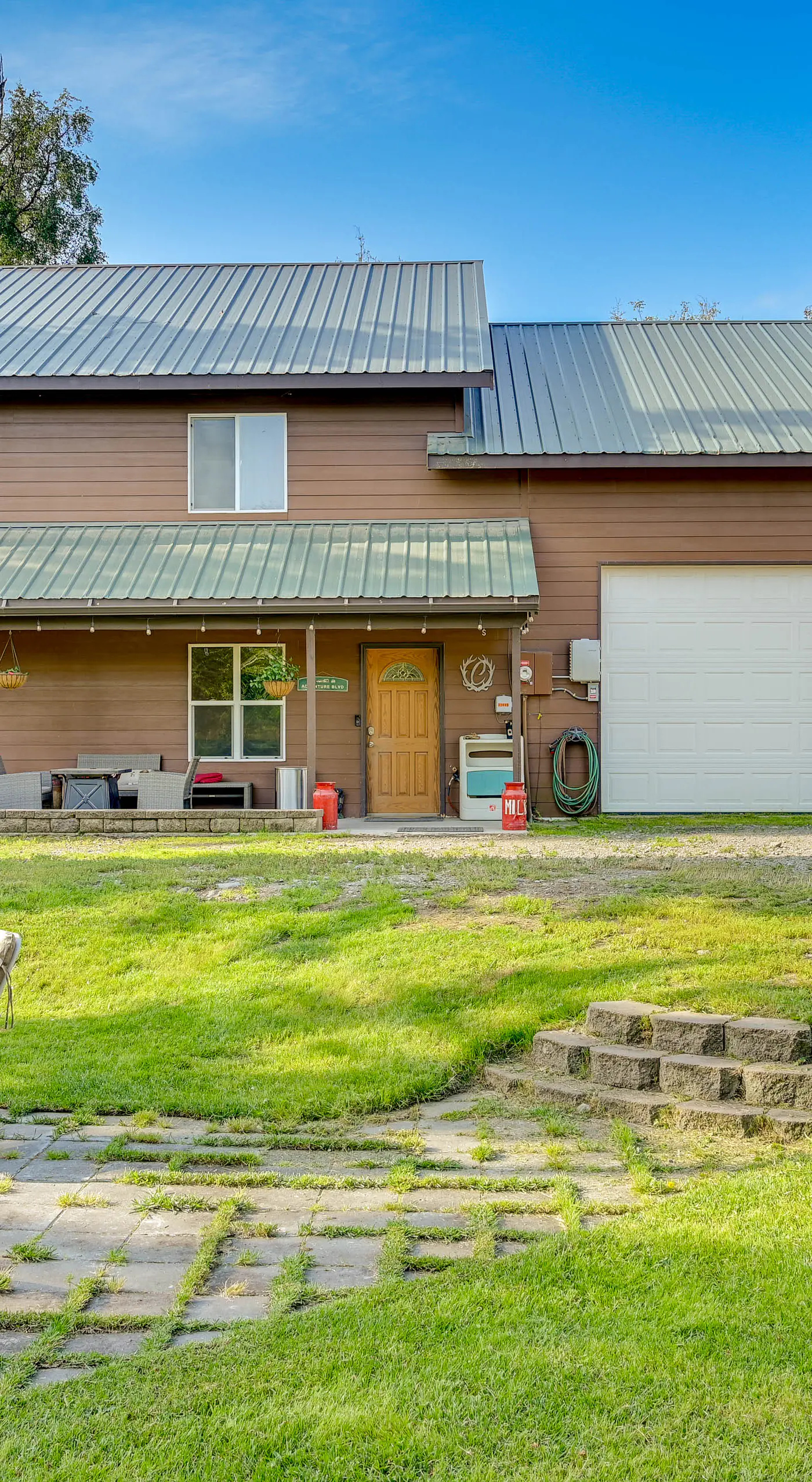 Lovely Soldotna Home, Steps From Kenai River