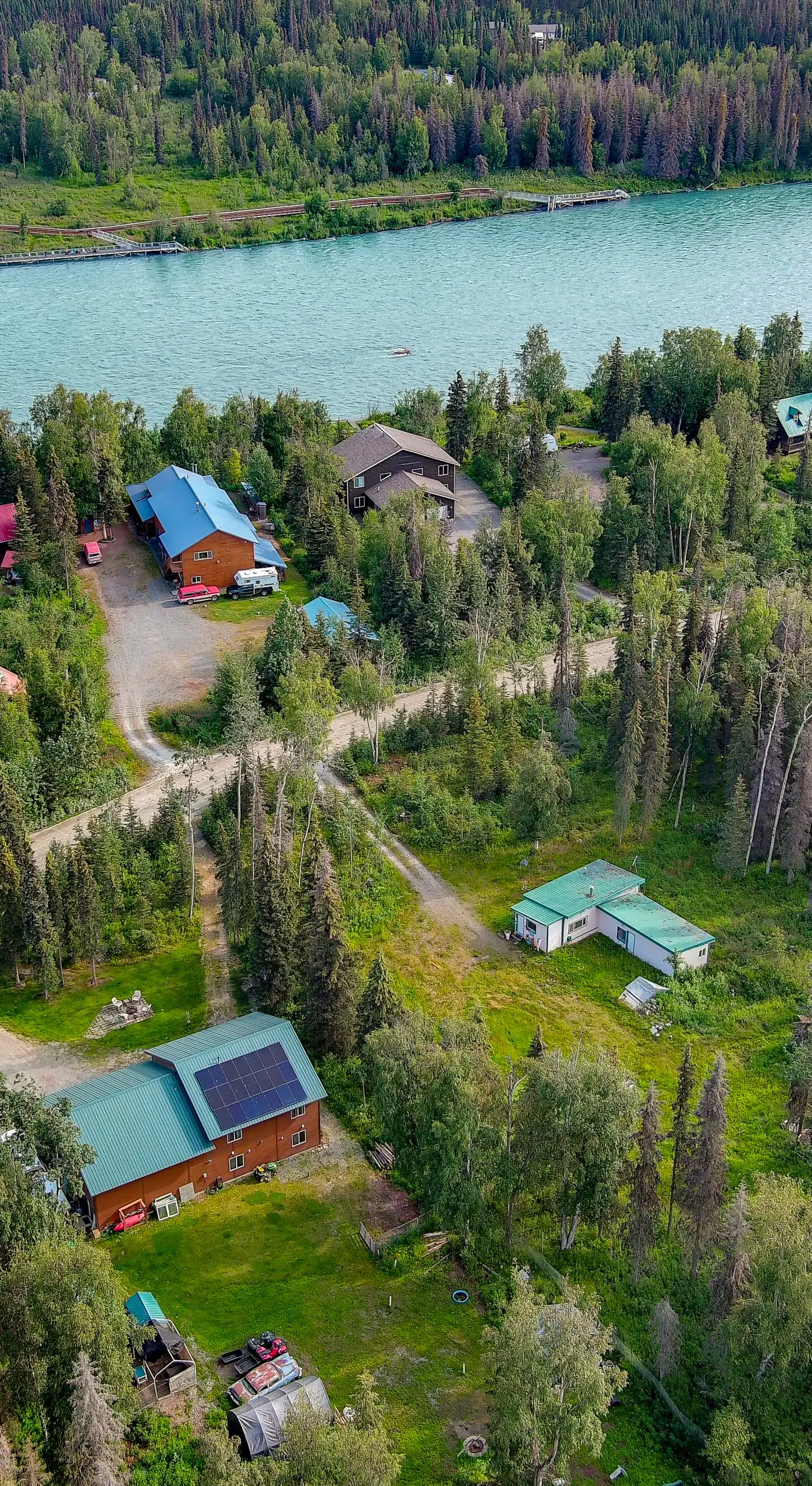 Lovely Soldotna Home, Steps From Kenai River