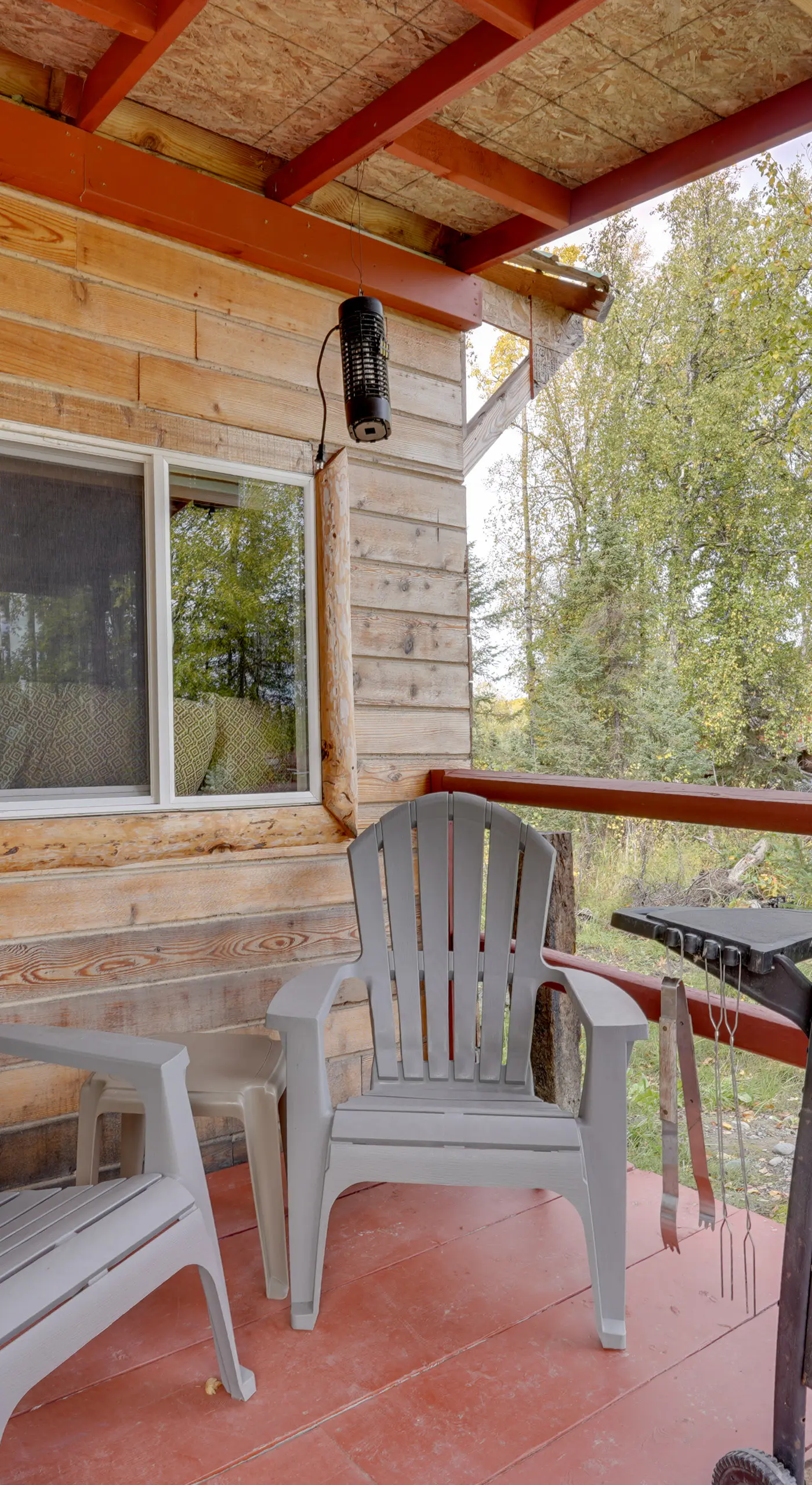 Fish, Hike & Explore: Lakefront Cabin in Soldotna