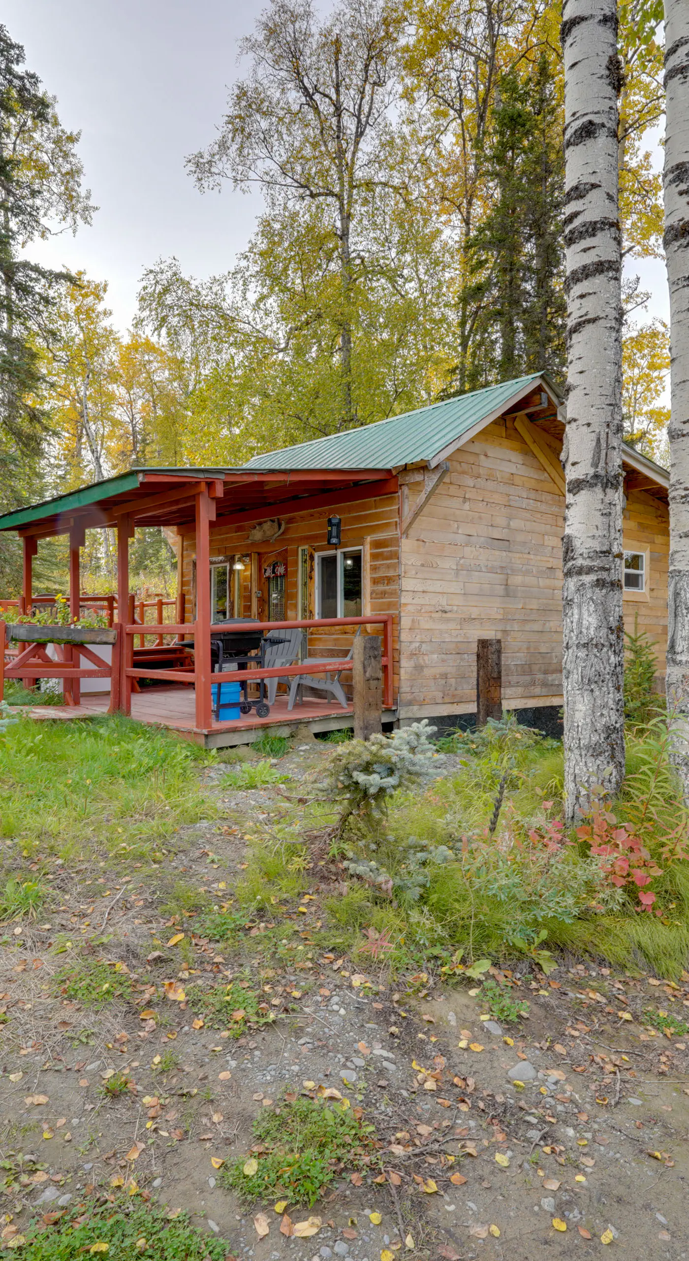 Fish, Hike & Explore: Lakefront Cabin in Soldotna