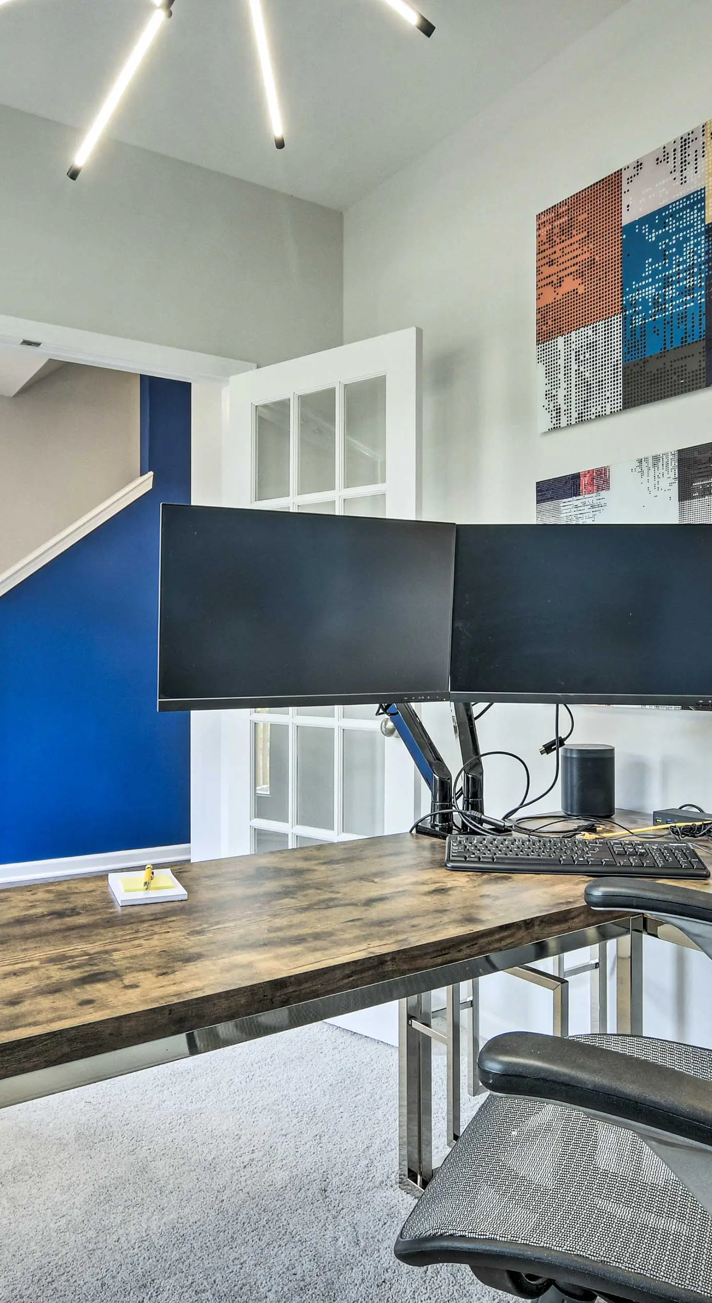 Sleek Durham Townhome Near Dtwn w/ Balcony!