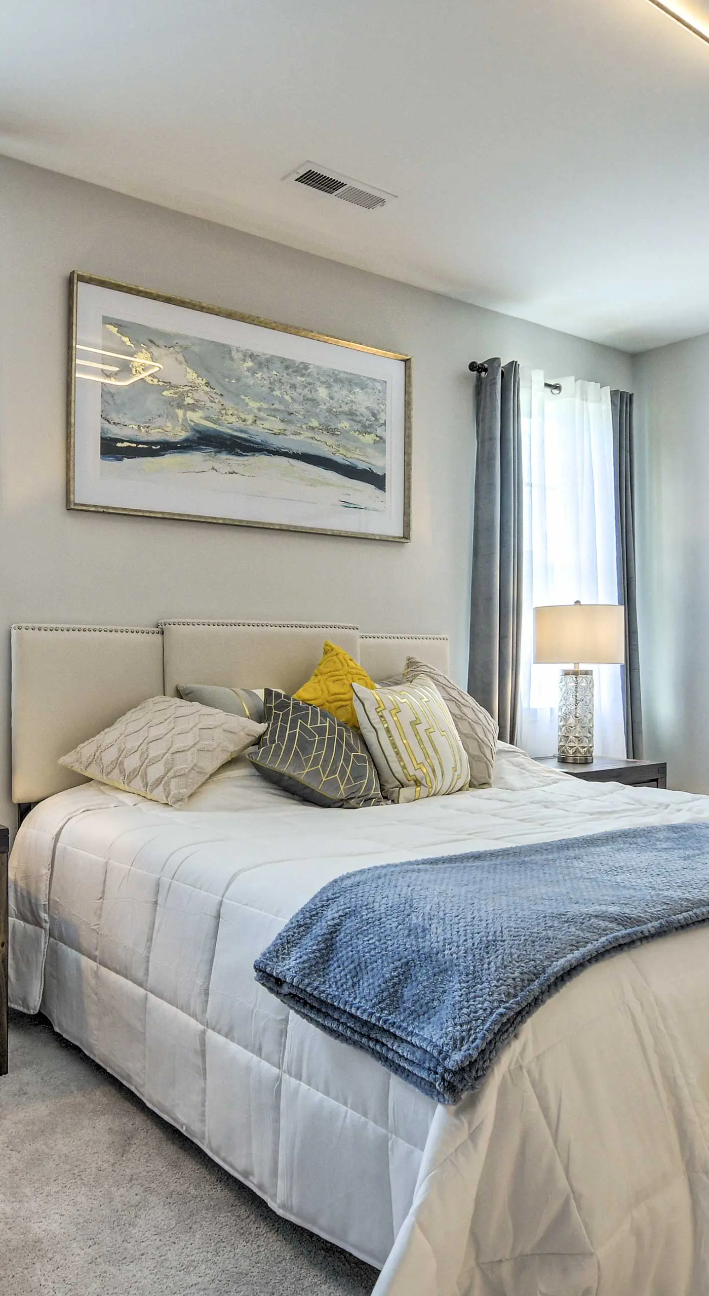 Sleek Durham Townhome Near Dtwn w/ Balcony!