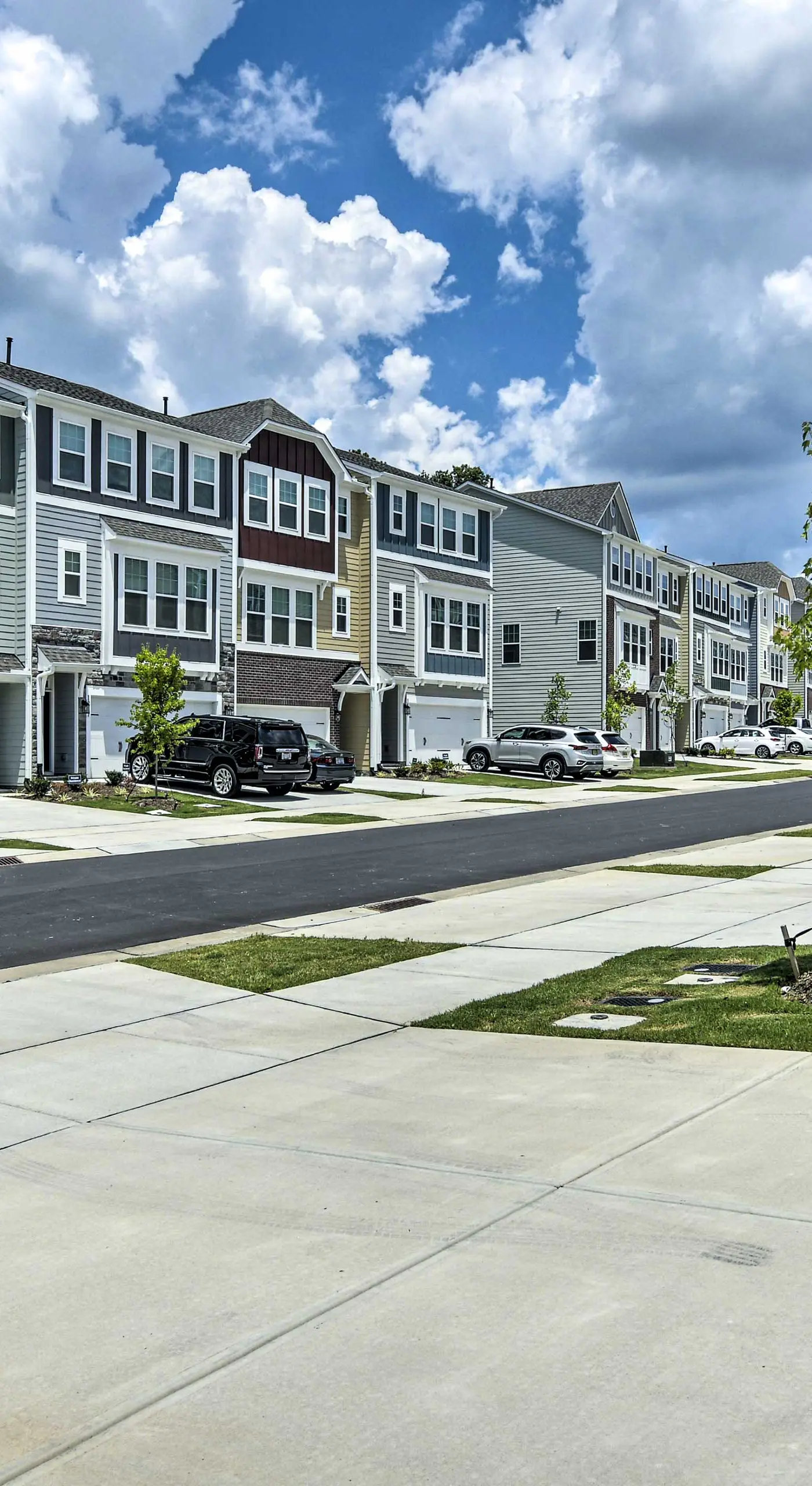 Sleek Durham Townhome Near Dtwn w/ Balcony!
