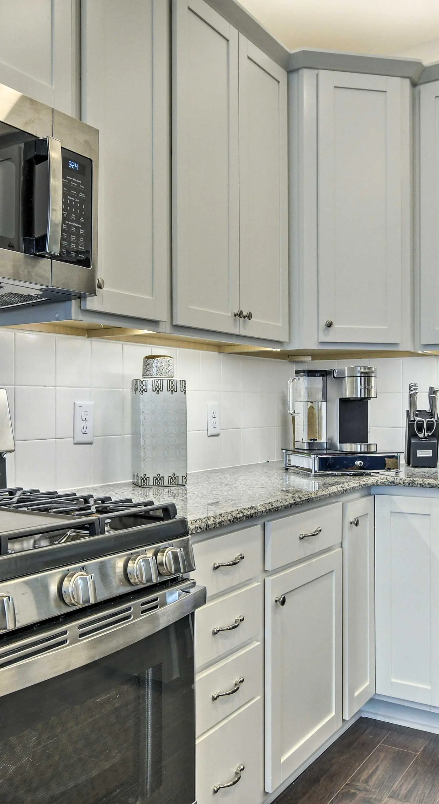 Sleek Durham Townhome Near Dtwn w/ Balcony!