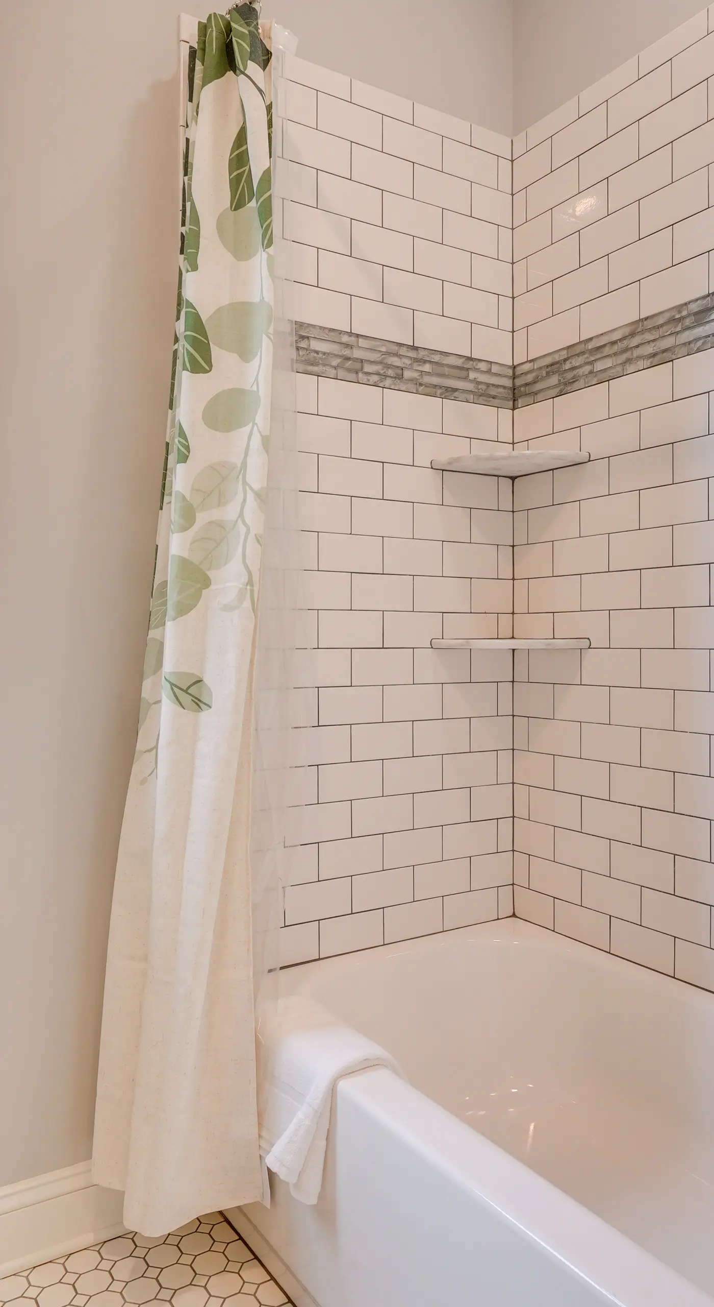 1 Mi to Dtwn: Upscale Retreat in Durham!