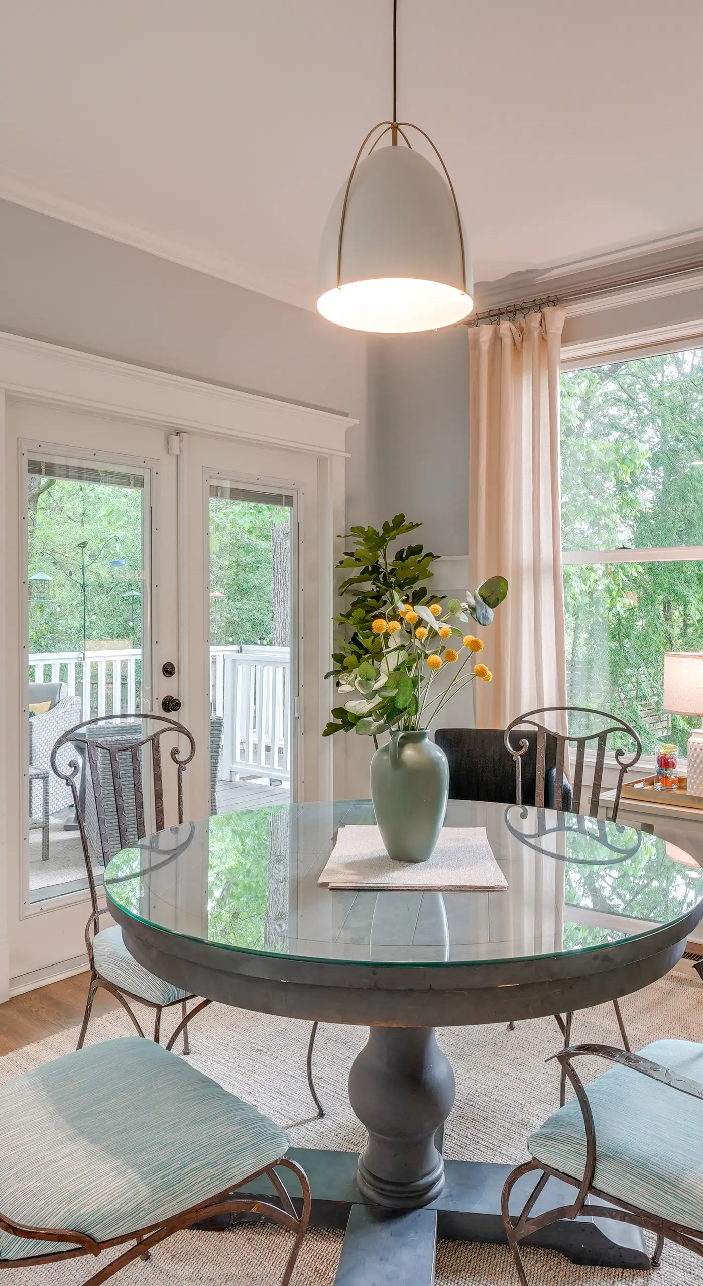 1 Mi to Dtwn: Upscale Retreat in Durham!