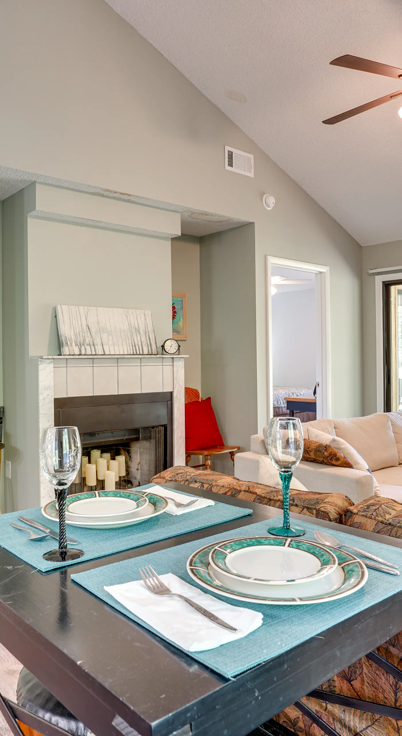 Pet-Friendly Lakeland Condo w/ Screened Porch!