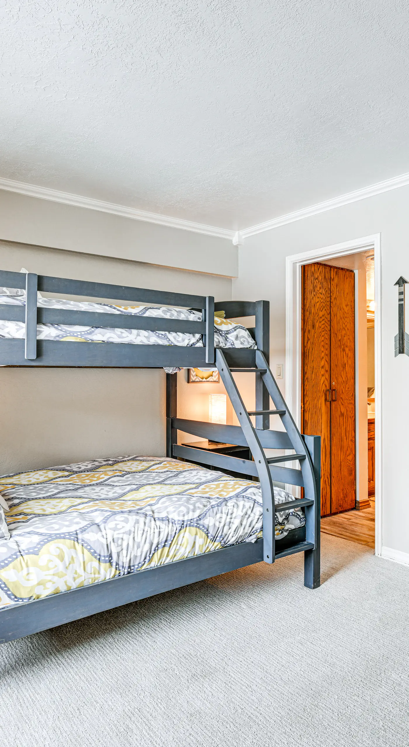 Brian Head Condo w/ Pool Access - Steps to Resort!