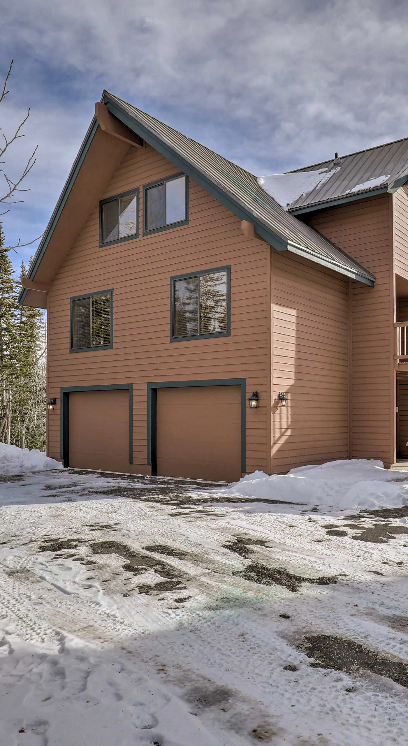 Ski-In/Ski-Out Cabin: Lift to Brian Head Resort!