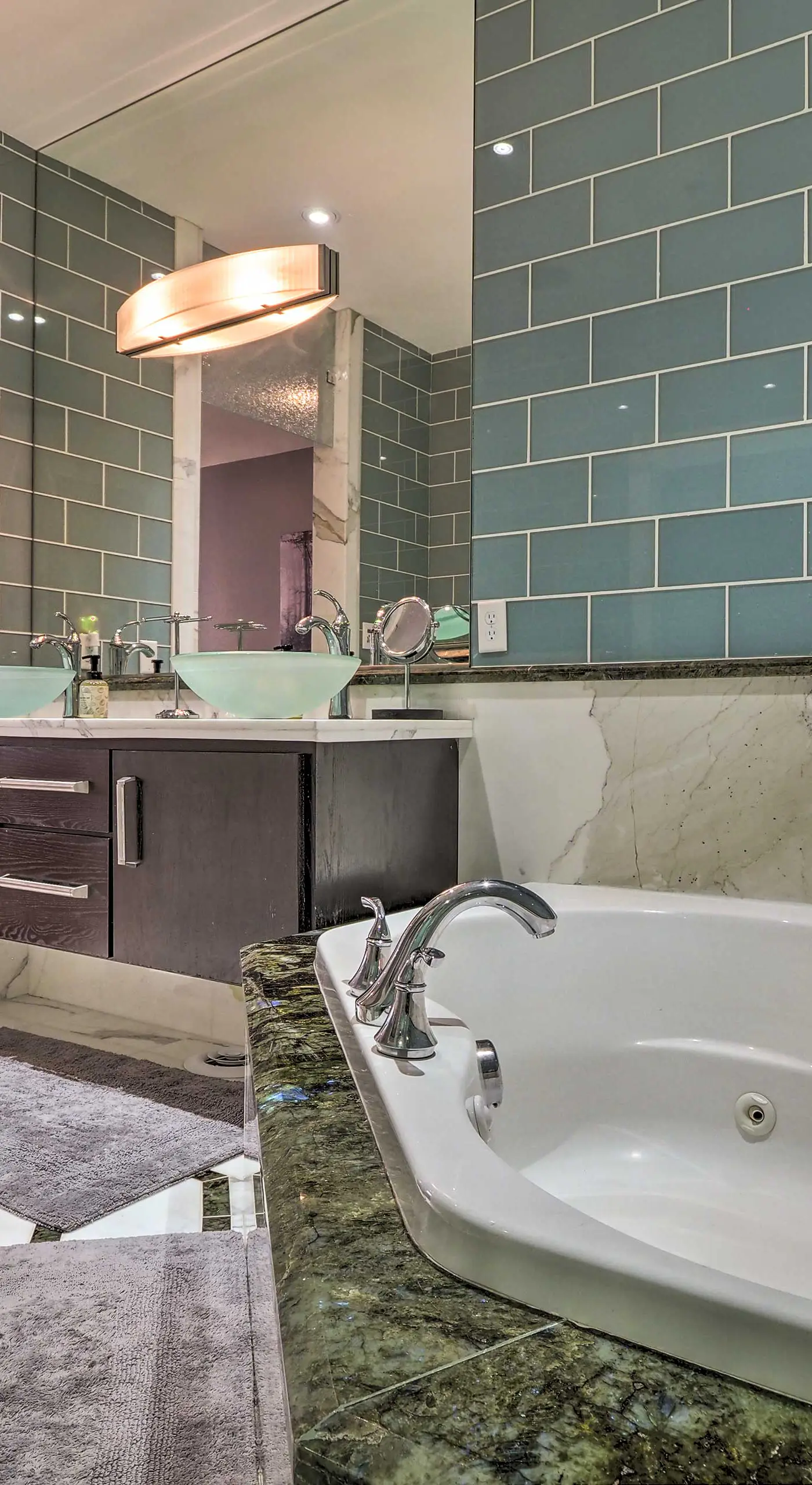 Luxe Brian Head Escape w/ Hot Tub & Mtn Views