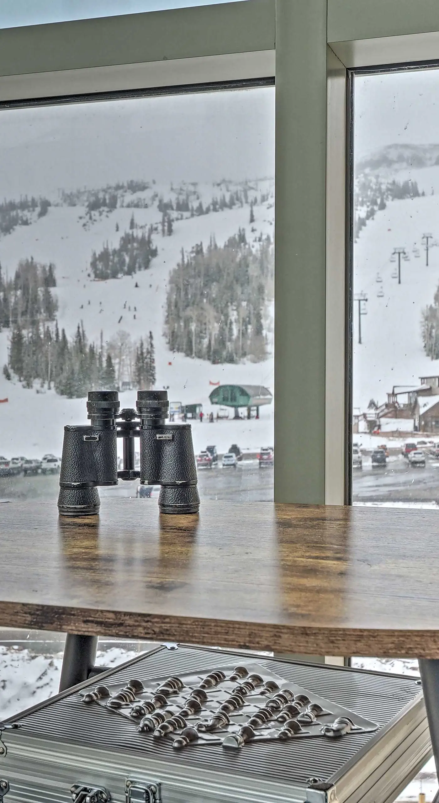Luxe Brian Head Escape w/ Hot Tub & Mtn Views