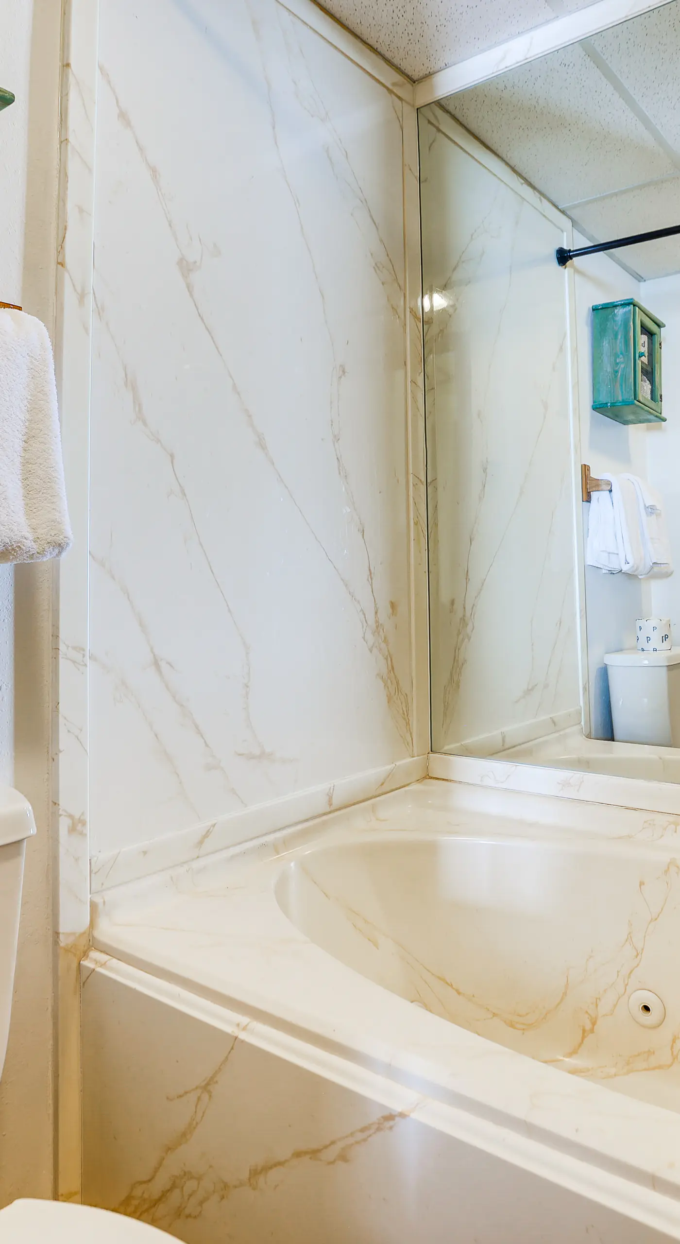 Timberbrook Village Condo: Community Pool, Hot Tub