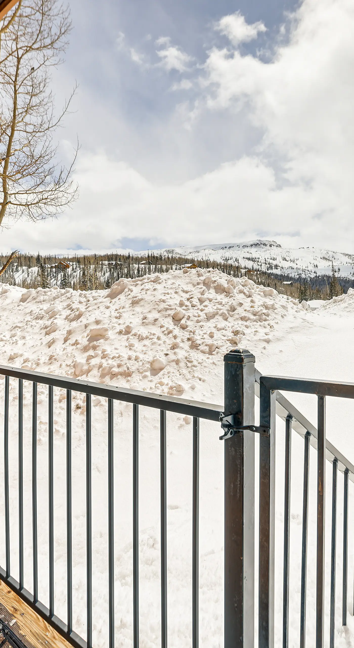 Timberbrook Village Condo: Community Pool, Hot Tub