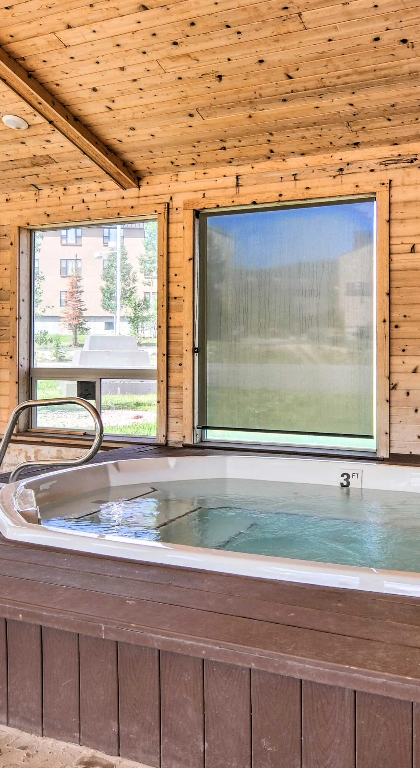 Timberbrook Village Condo: Community Pool, Hot Tub