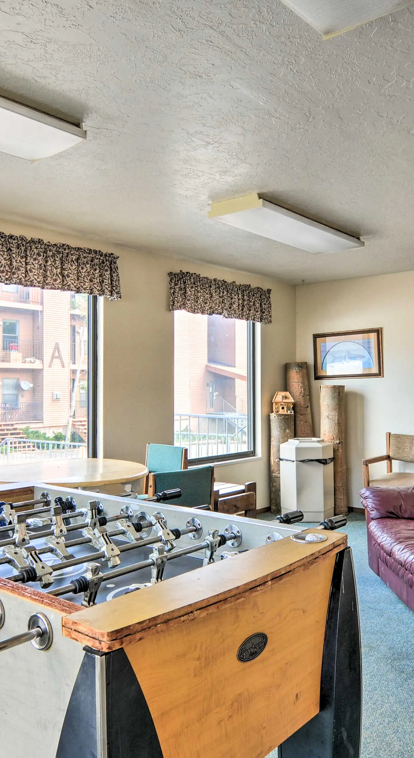 Timberbrook Village Condo: Community Pool, Hot Tub