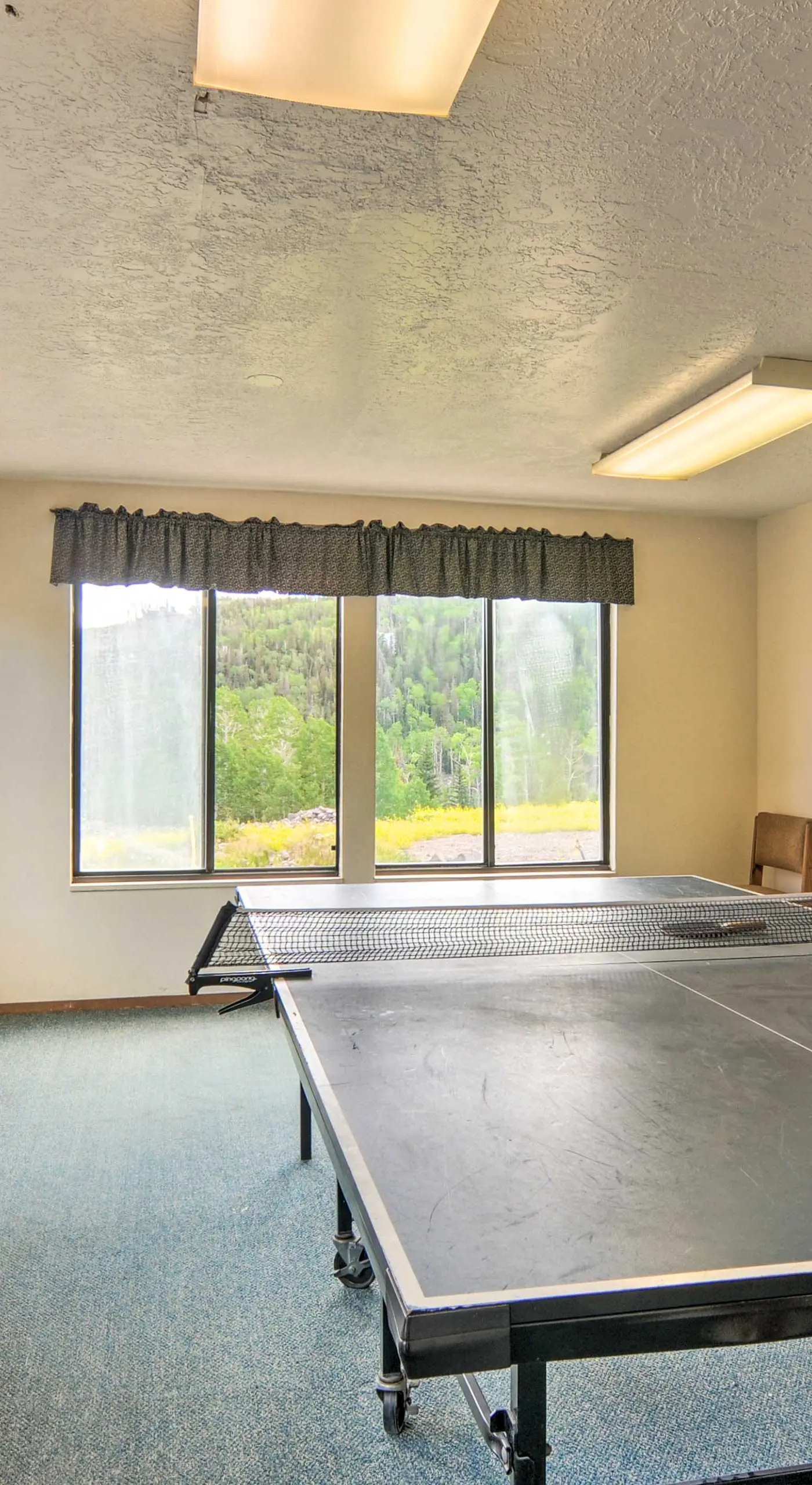 Timberbrook Village Condo: Community Pool, Hot Tub