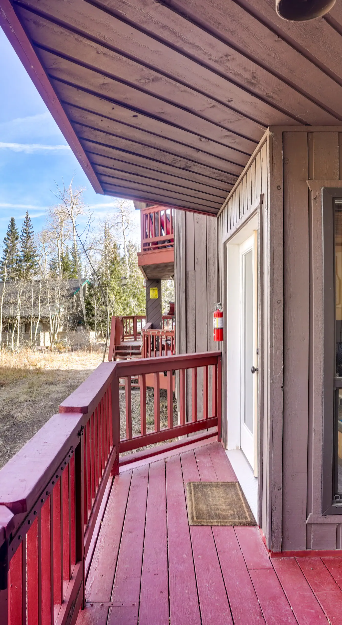 Ski-In, Ski-Out Brian Head Condo w/ Fireplace!