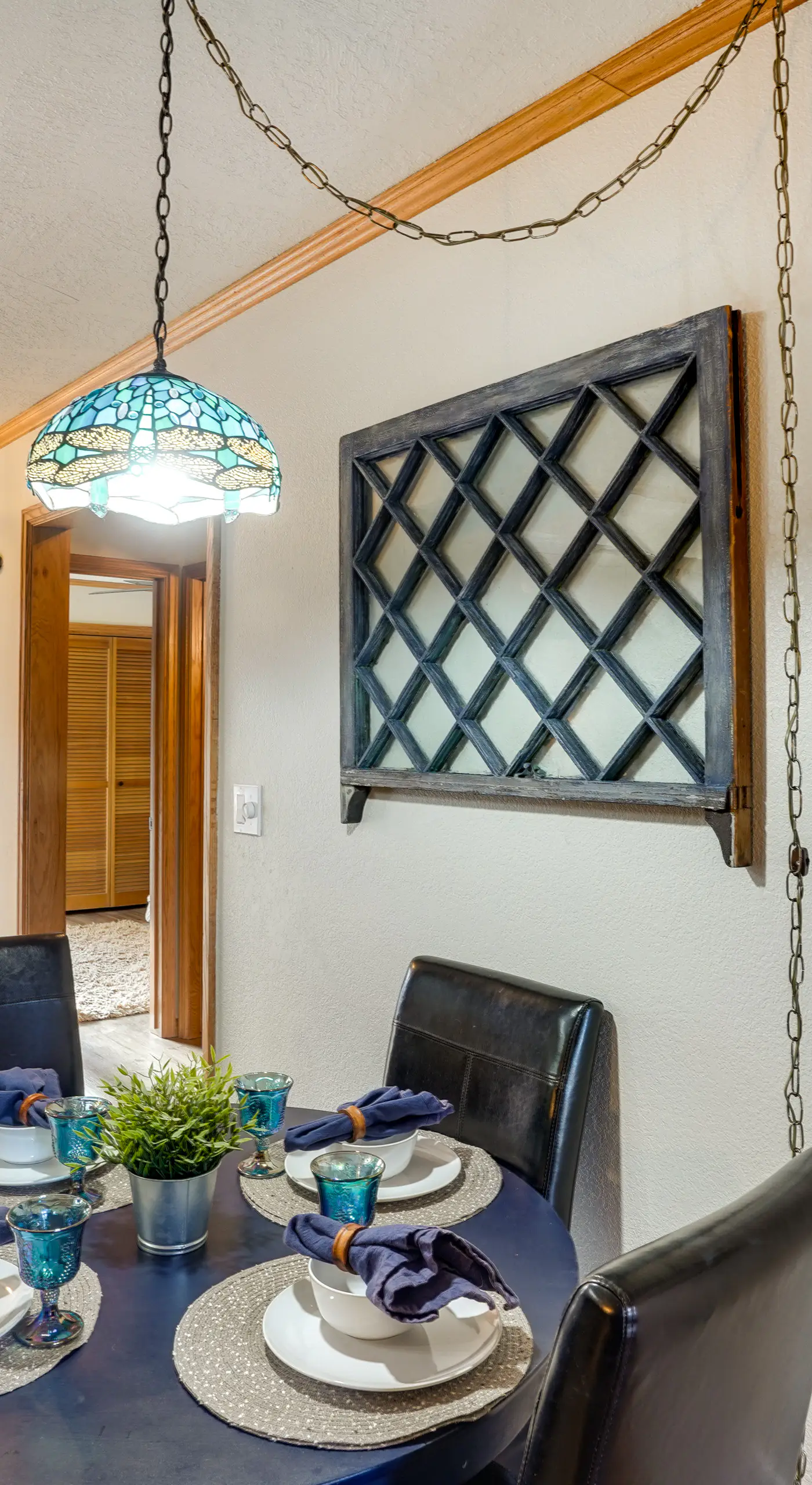 Ski-In, Ski-Out Brian Head Condo w/ Fireplace!