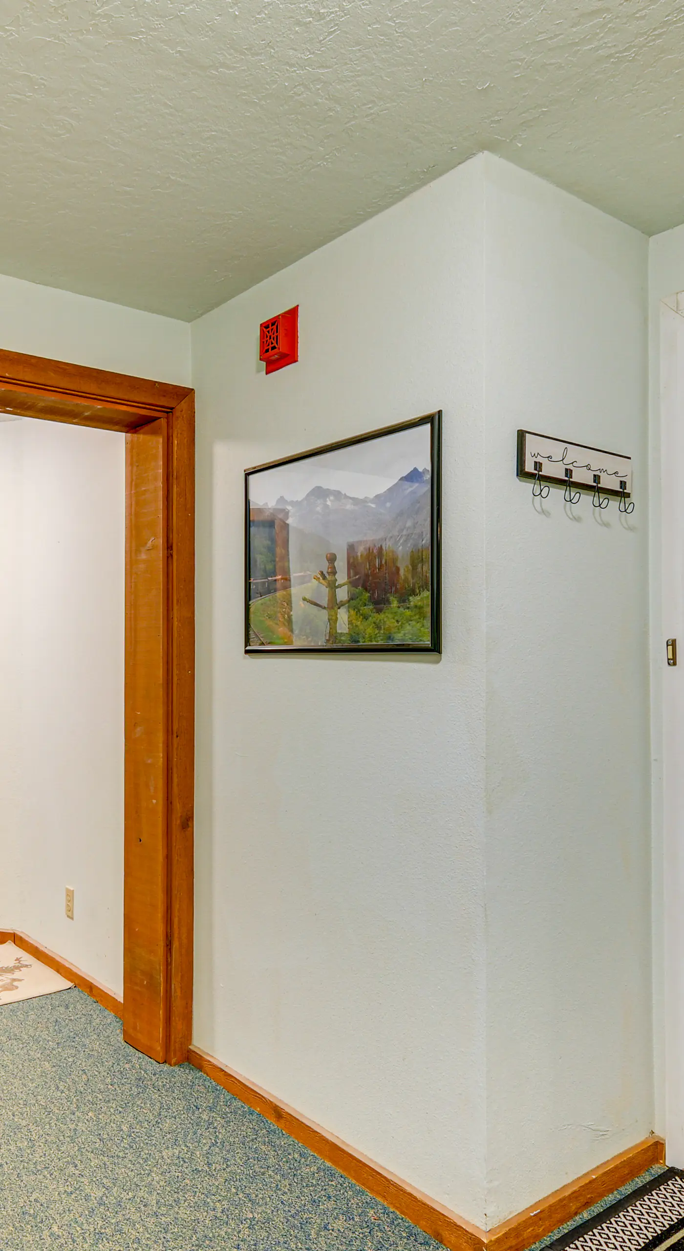 Romantic Ski Haven w/ Balcony: Brian Head Studio