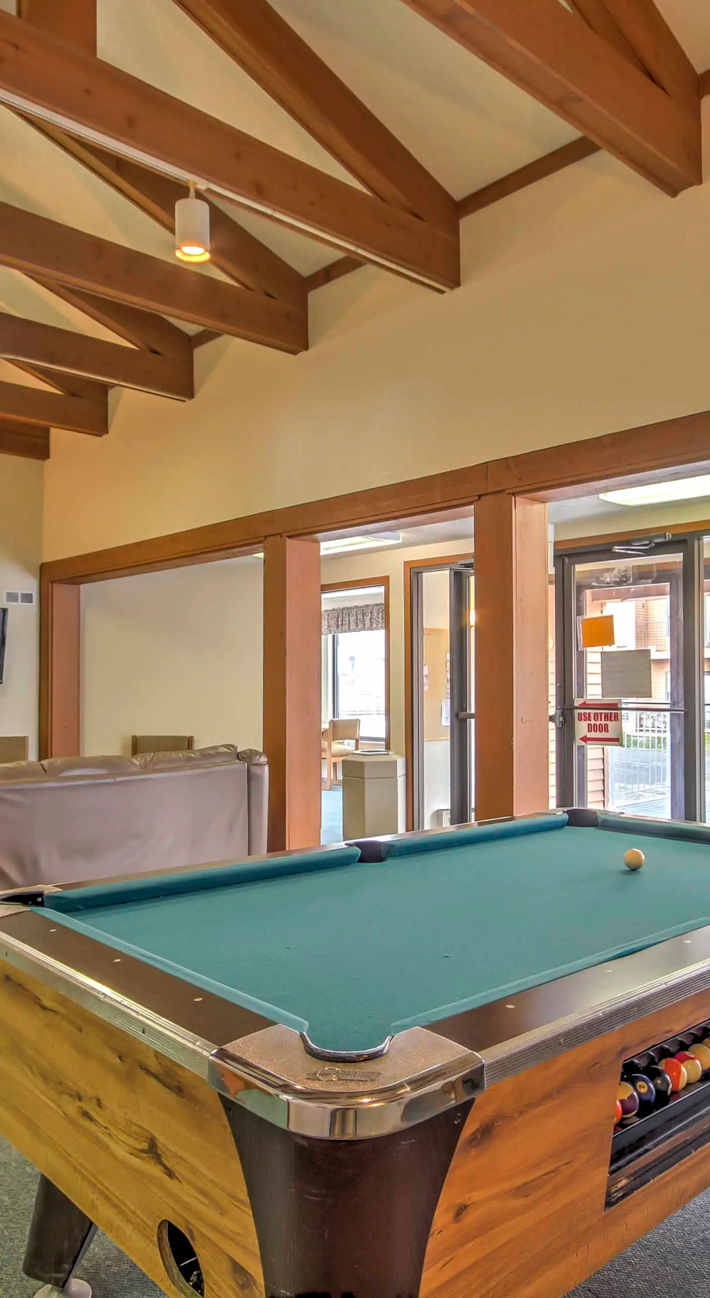 Romantic Ski Haven w/ Balcony: Brian Head Studio