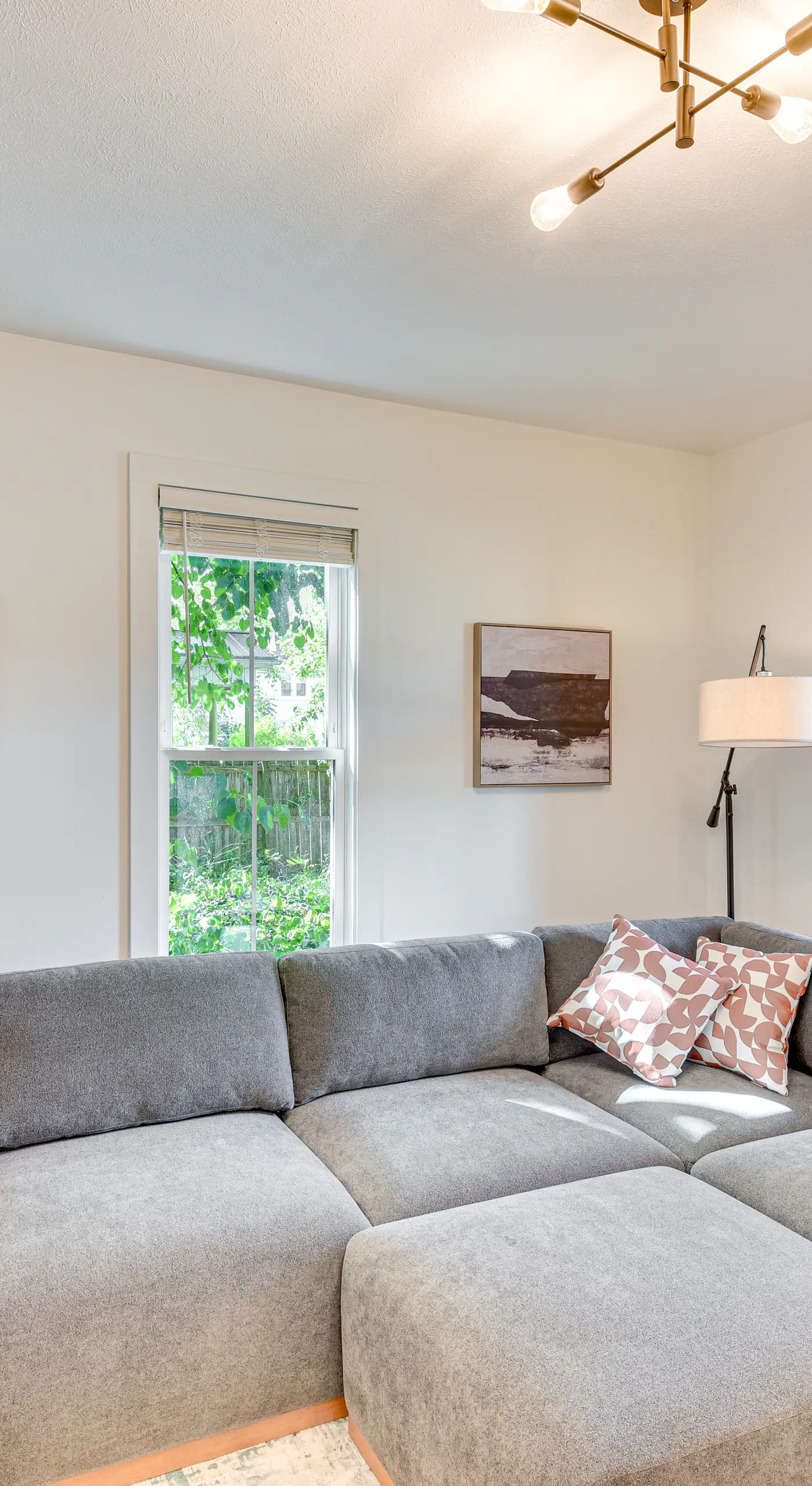 2 MI to Notre Dame: Dog-Friendly Home w/ yard!