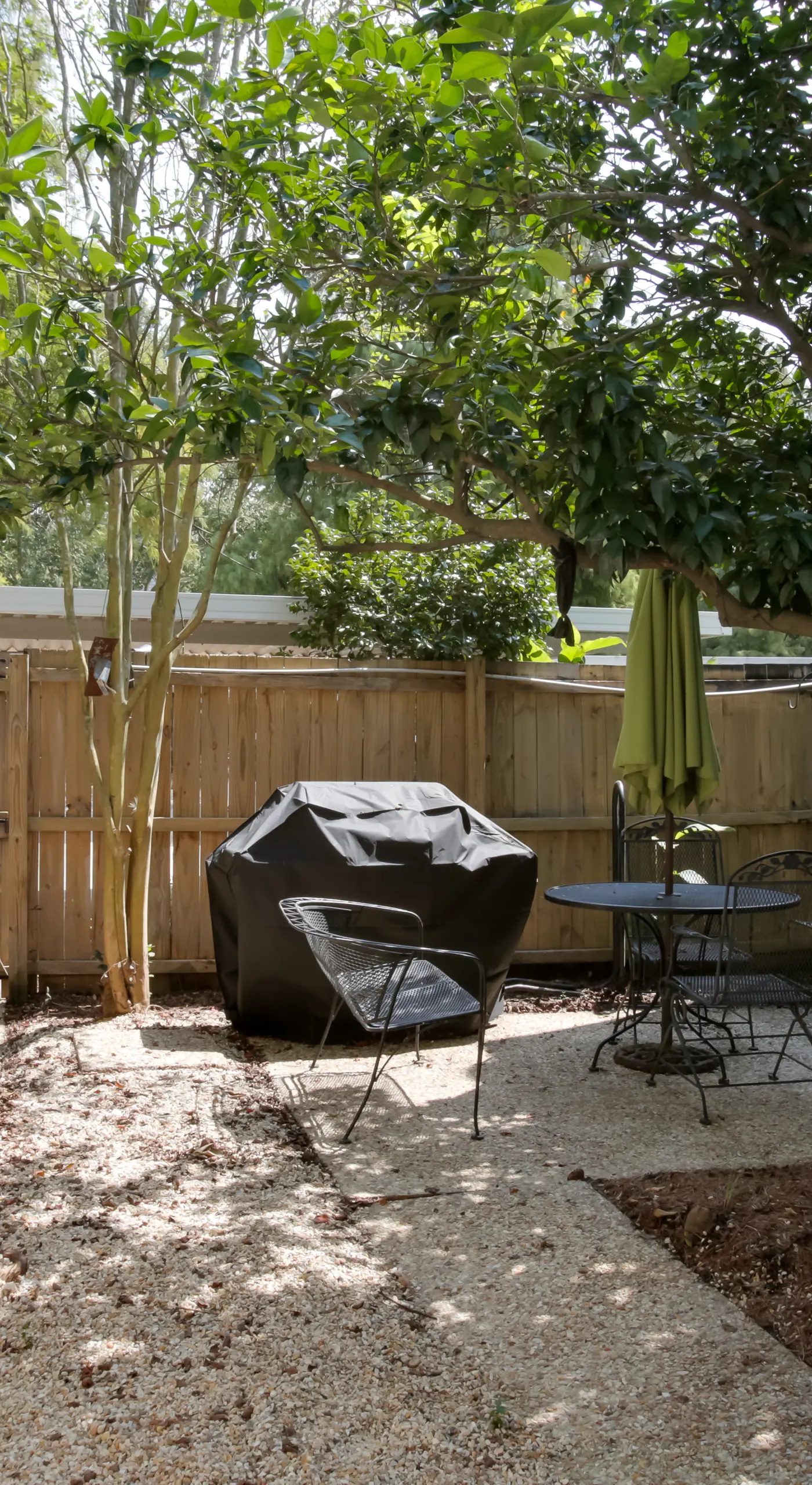 Baton Rouge Townhome w/ Pool Access - 7 Mi to LSU!