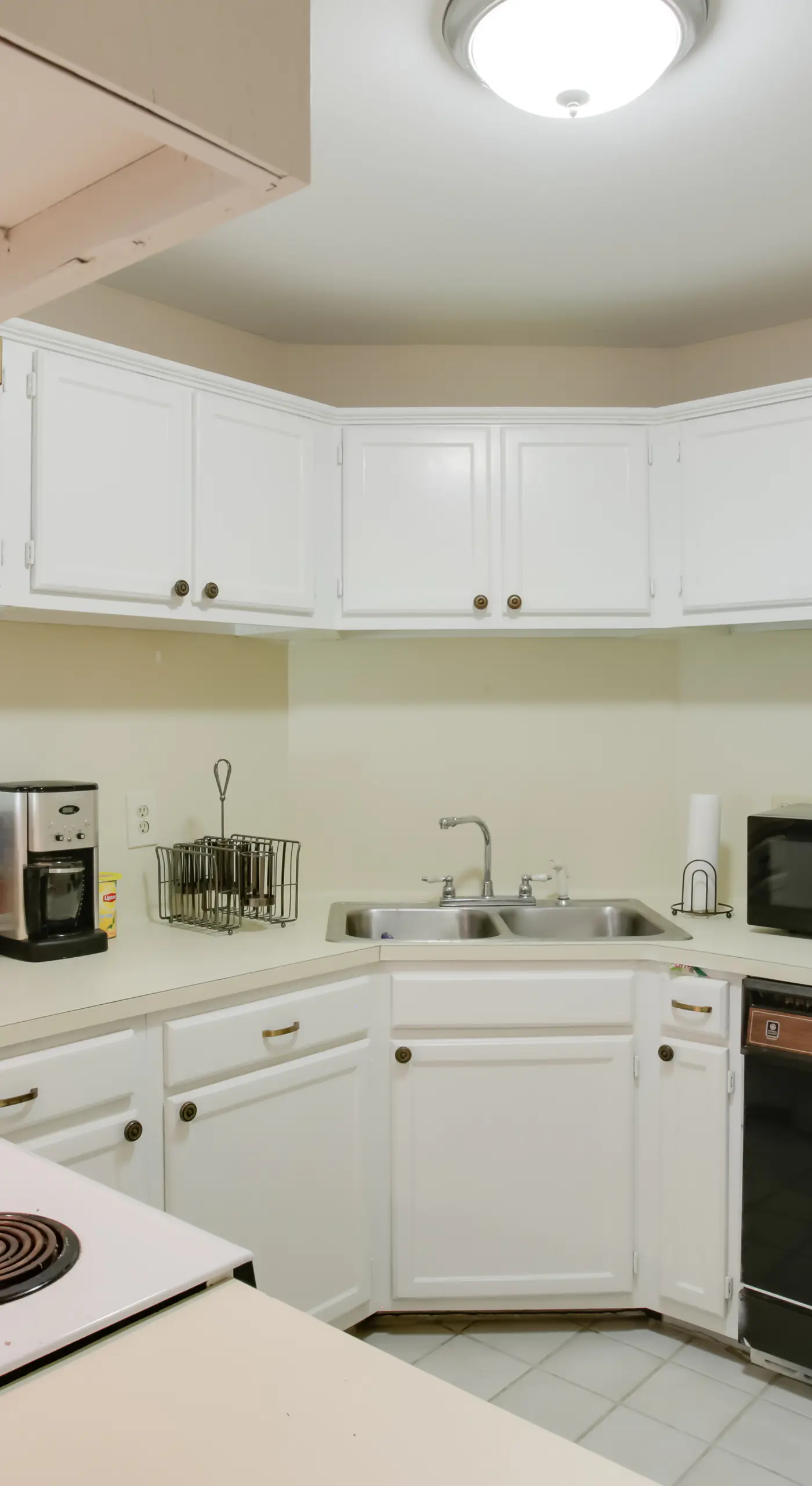 Baton Rouge Townhome w/ Pool Access - 7 Mi to LSU!