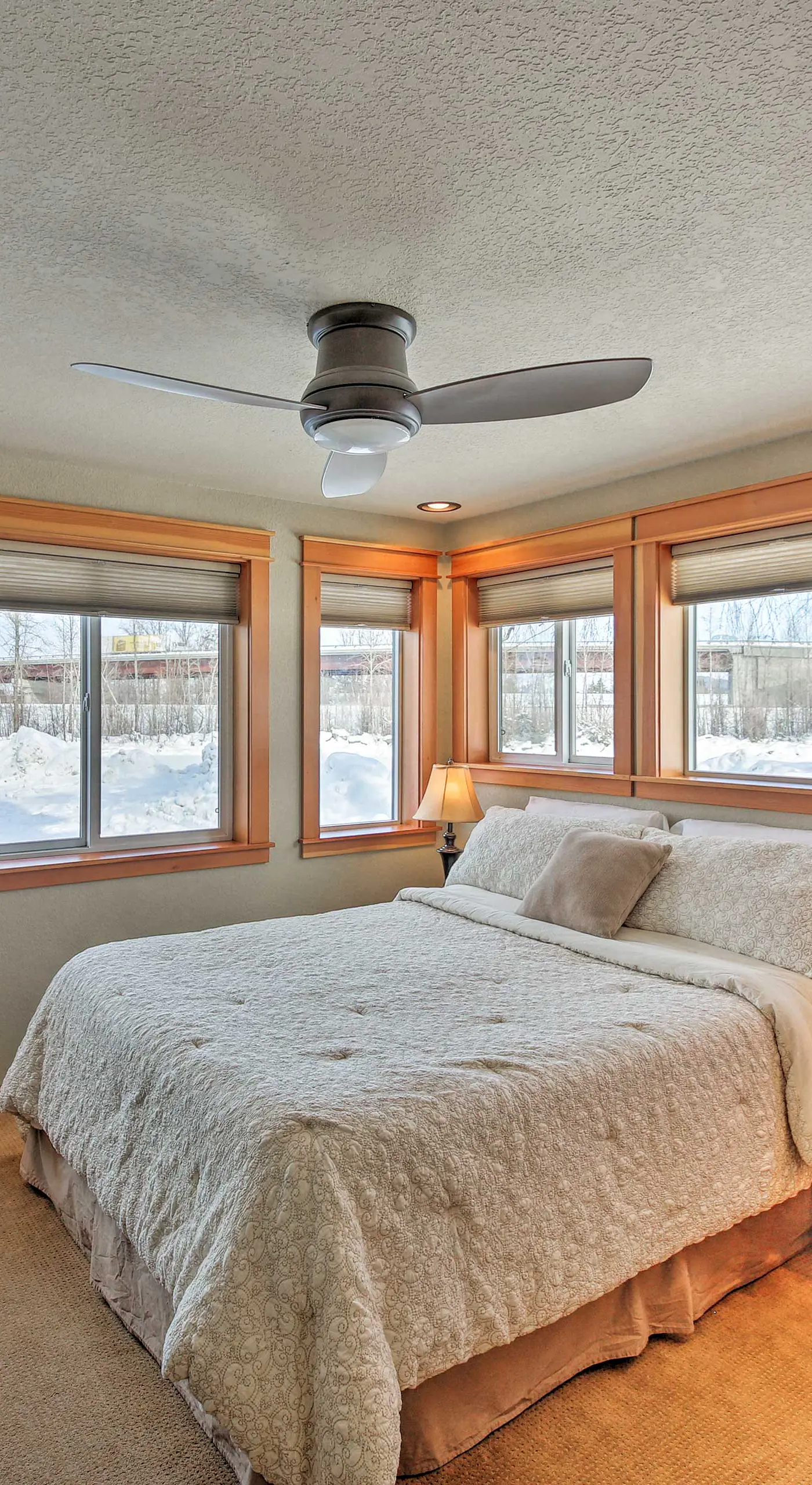 Lake Pend Oreille Condo w/ Porch & Mountain View!