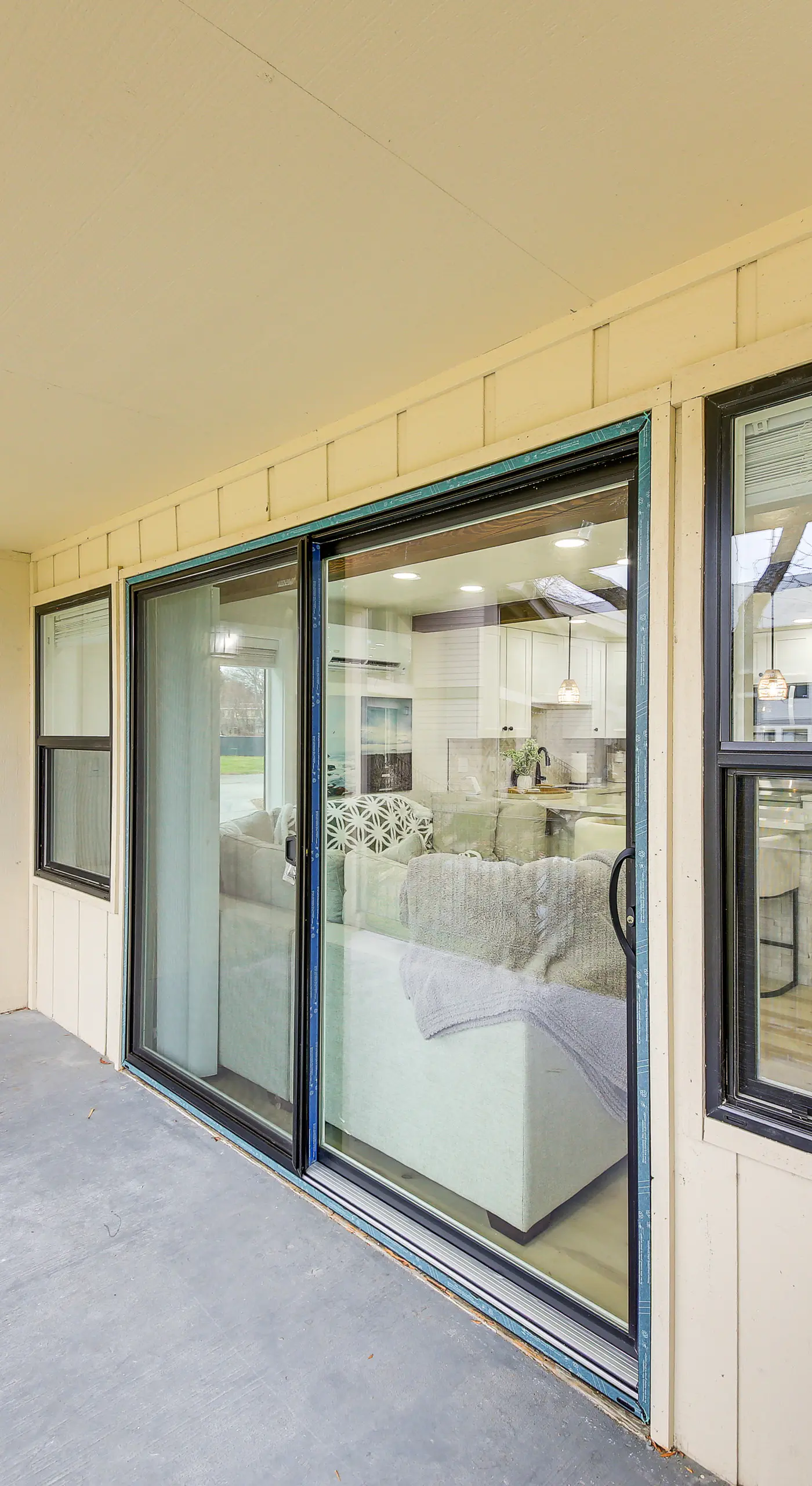 Seasonal Pool & Marina! Condo on Lake Pend Oreille