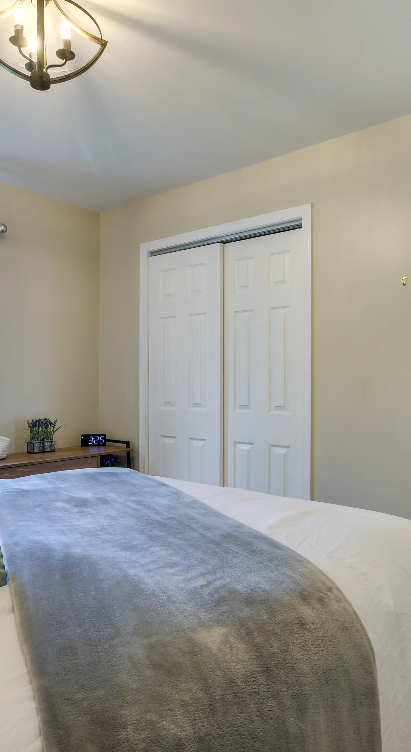 Sunny Family Home, 3 Mi to High Point Market!