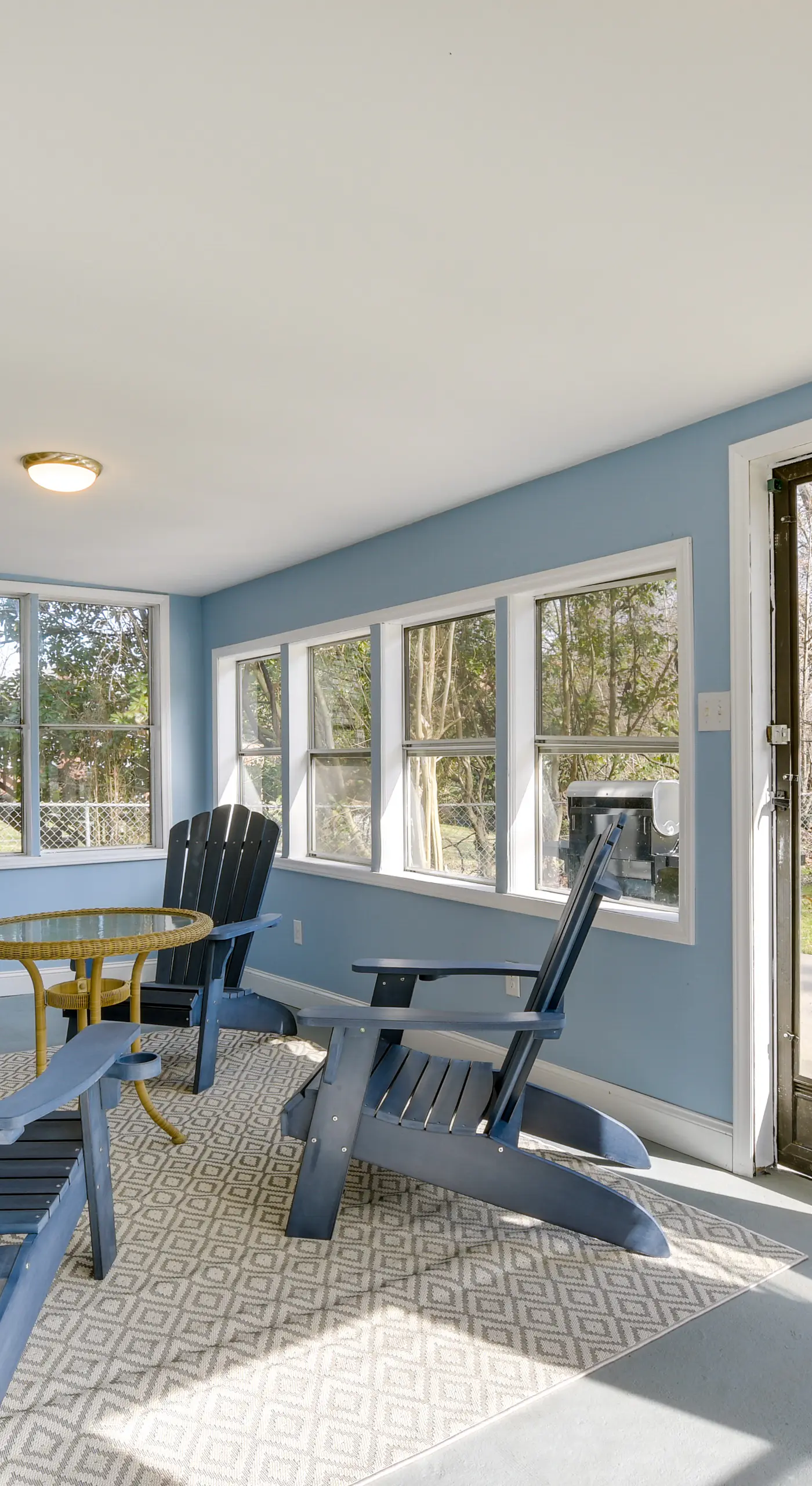Sunny Family Home, 3 Mi to High Point Market!