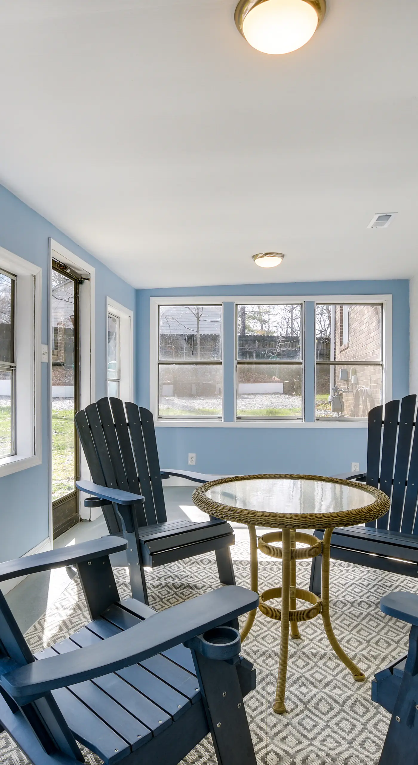 Sunny Family Home, 3 Mi to High Point Market!