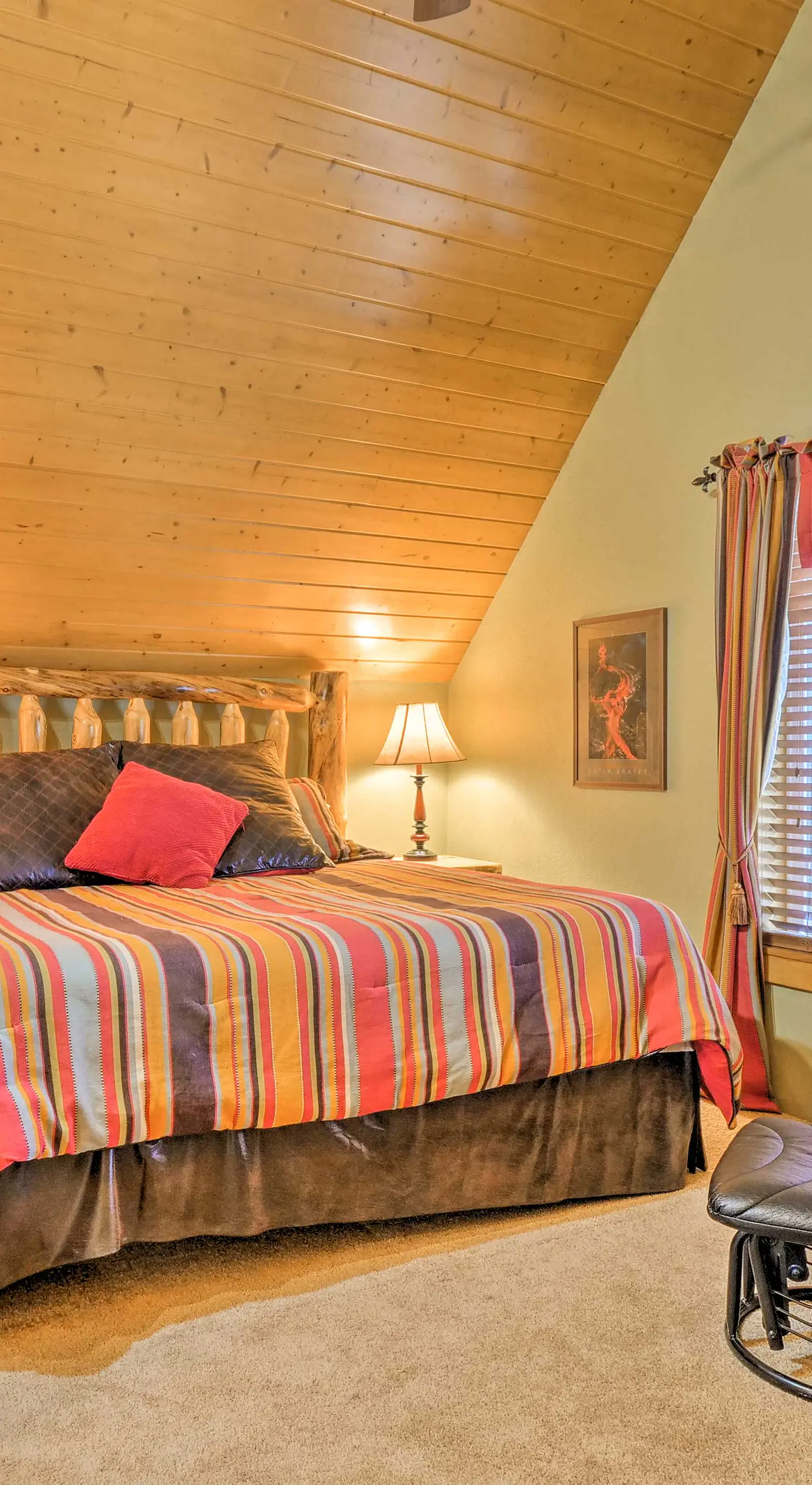 Deck & Dry Sauna! Fairplay 'High Creek Hideaway'