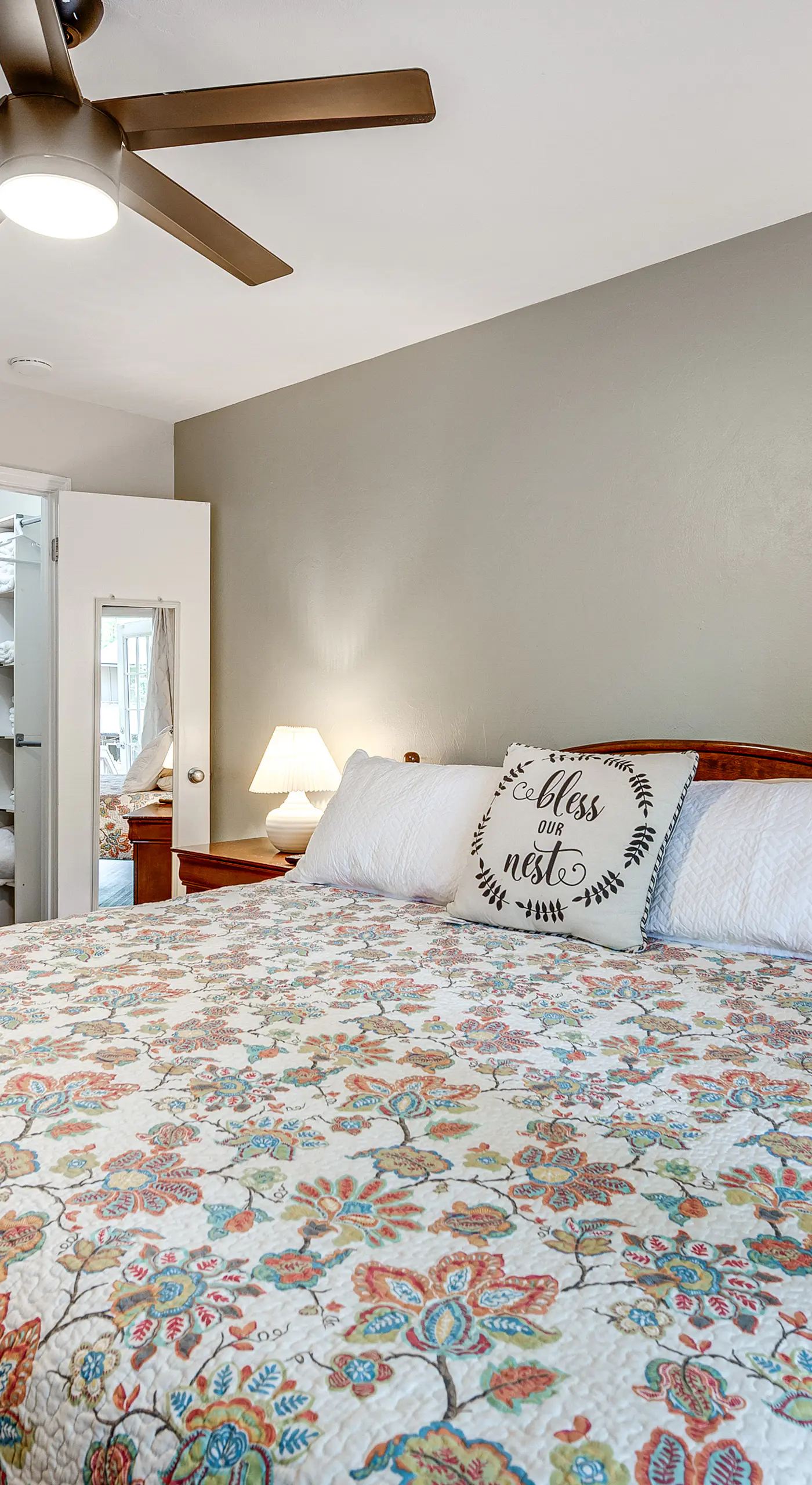 Charming Tallahassee Townhouse ~ 3 Mi to FSU!