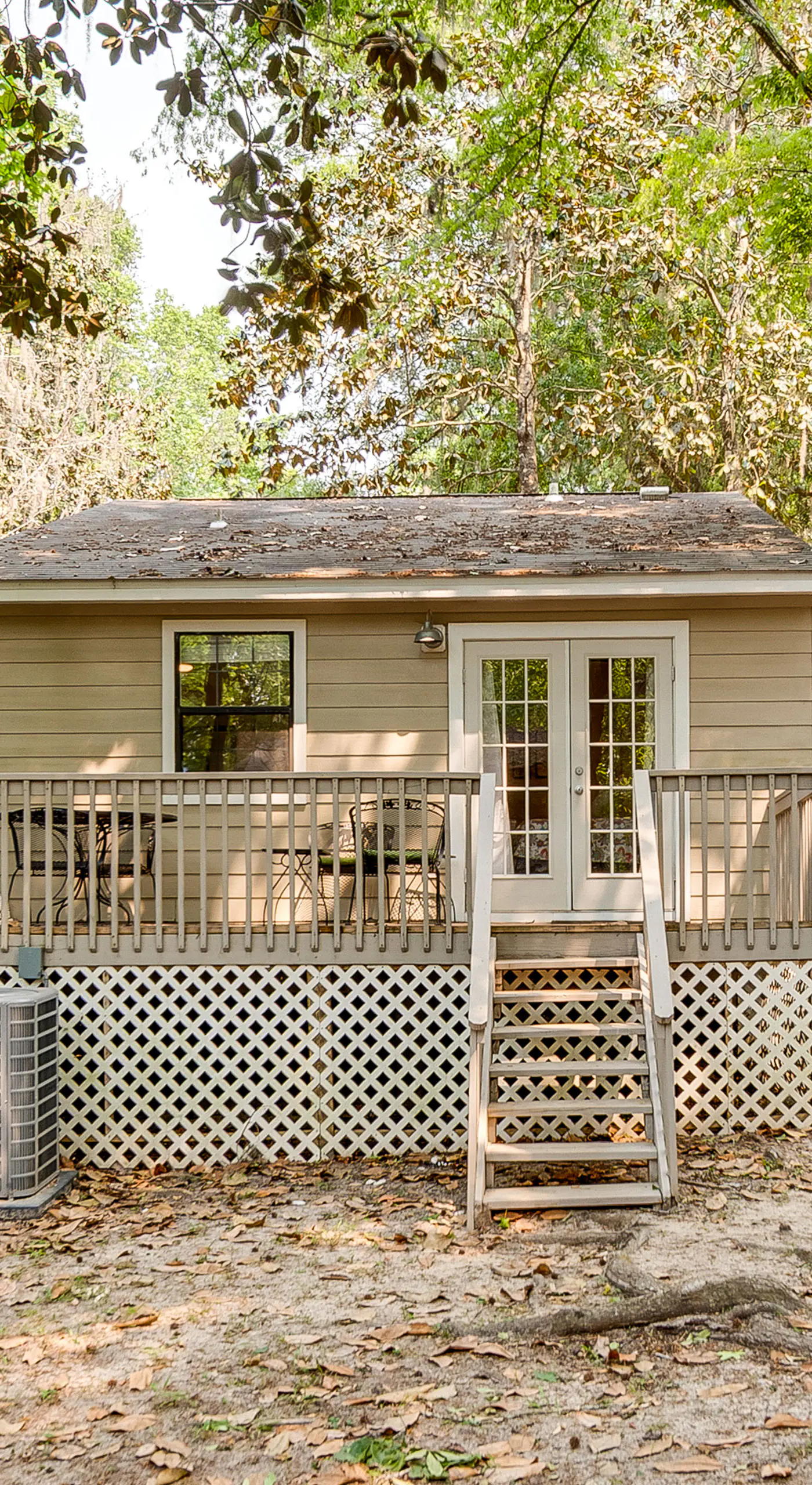 Charming Tallahassee Townhouse ~ 3 Mi to FSU!