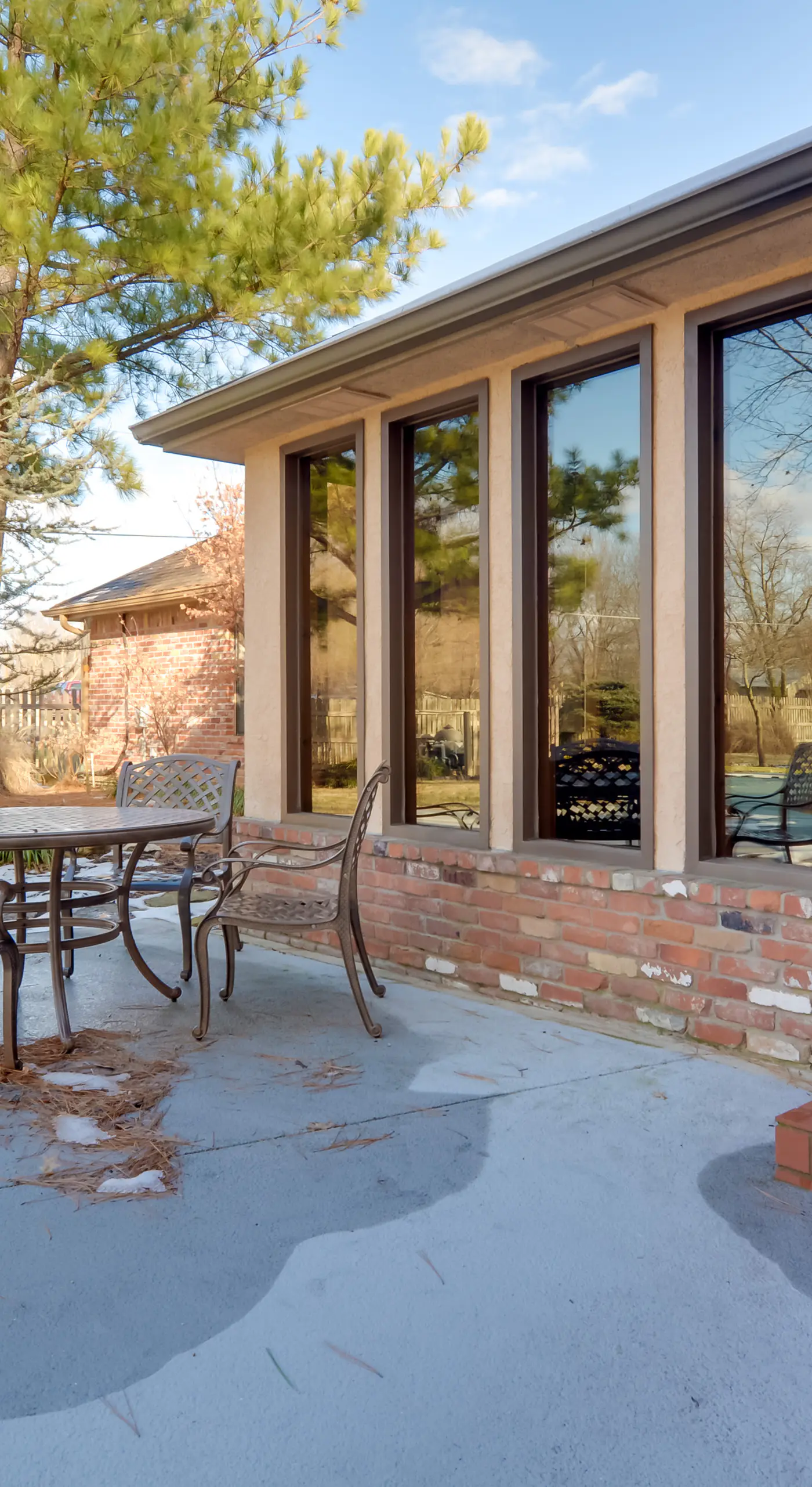 Luxe Home w/ Private Pool & Game Room in Vinita