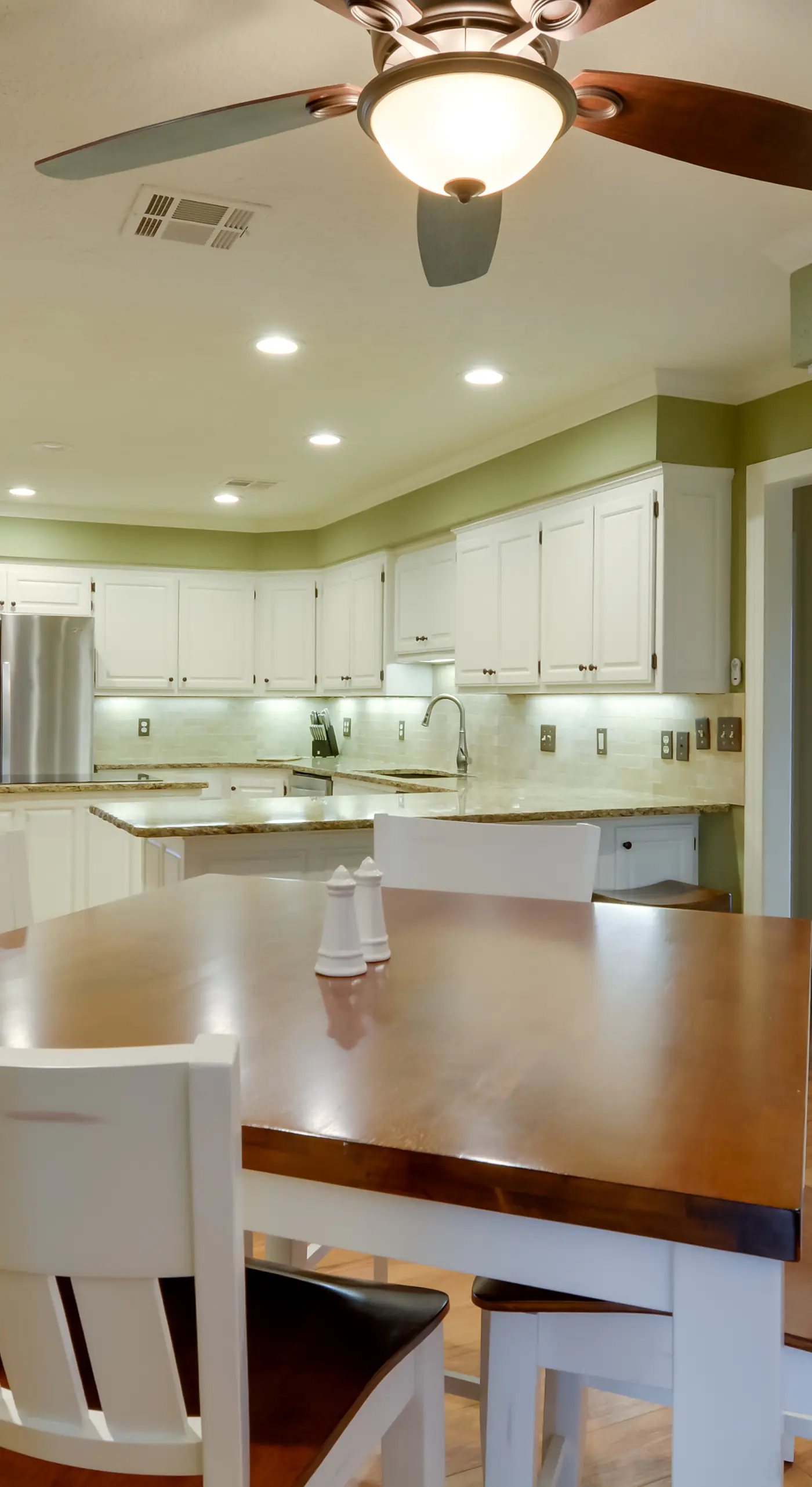 Luxe Home w/ Private Pool & Game Room in Vinita