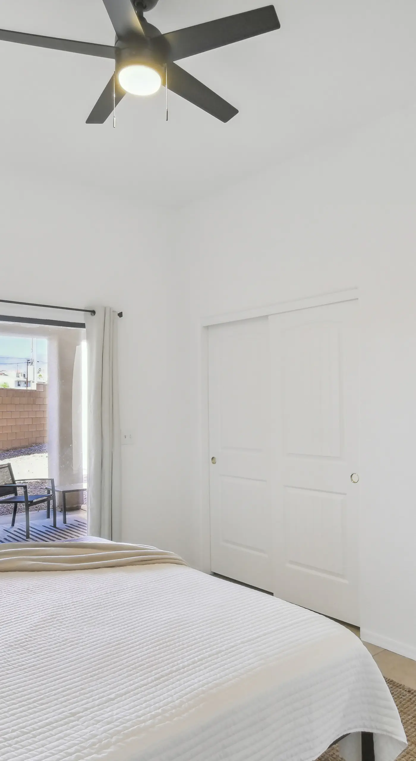 1 Mi to Lake: Airy Home w/ Patio in Lake Havasu!