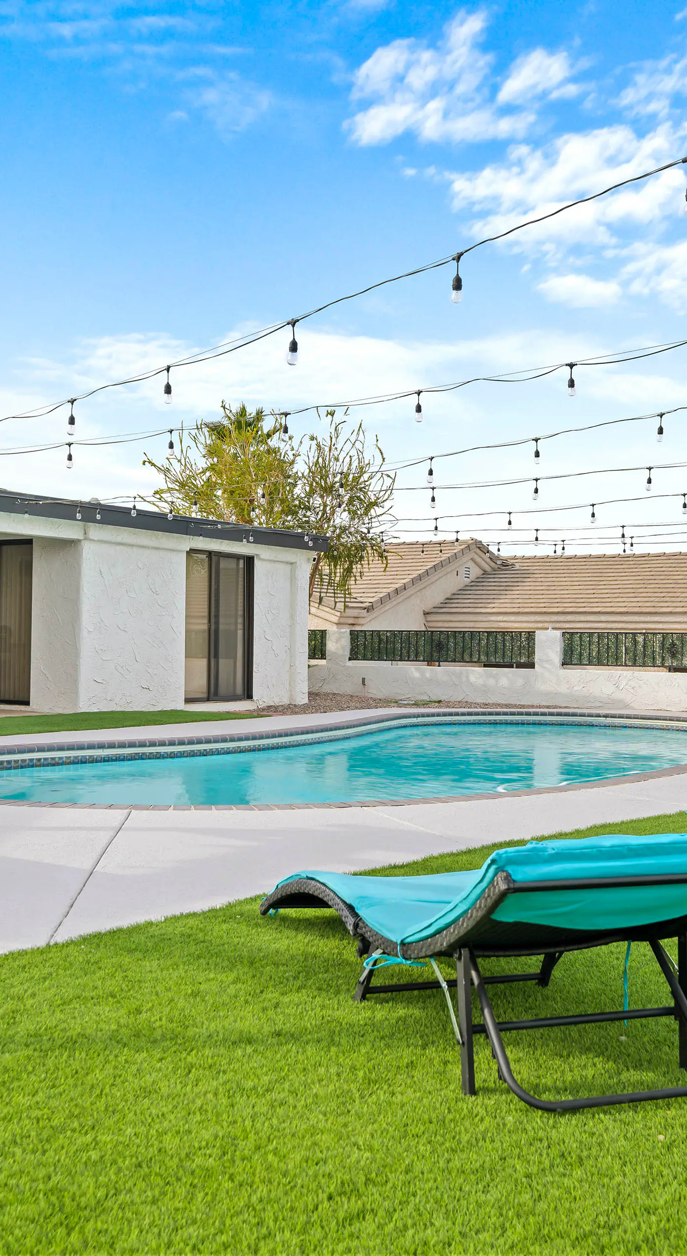 2 Mi to Lake Havasu: Group Oasis w/ Views + Games