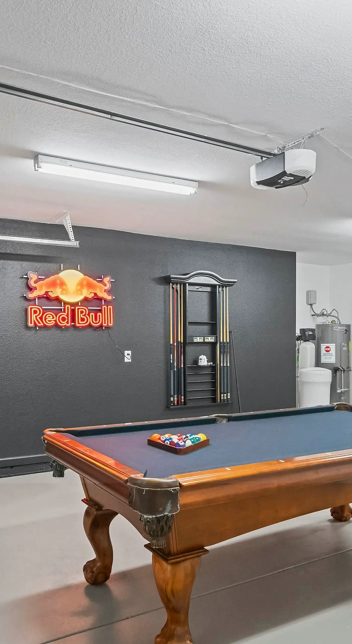 2 Mi to Lake Havasu: Group Oasis w/ Views + Games