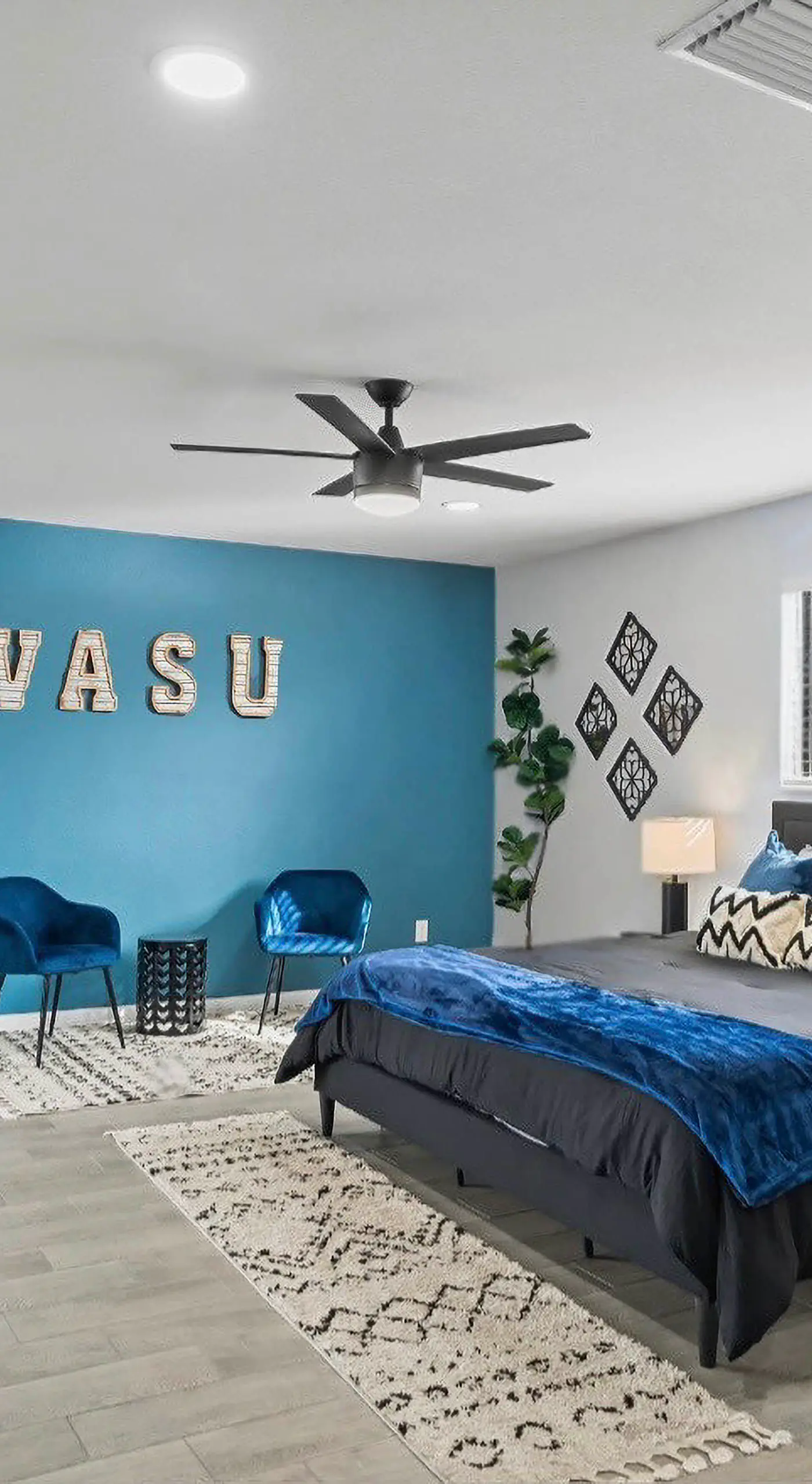 2 Mi to Lake Havasu: Group Oasis w/ Views + Games