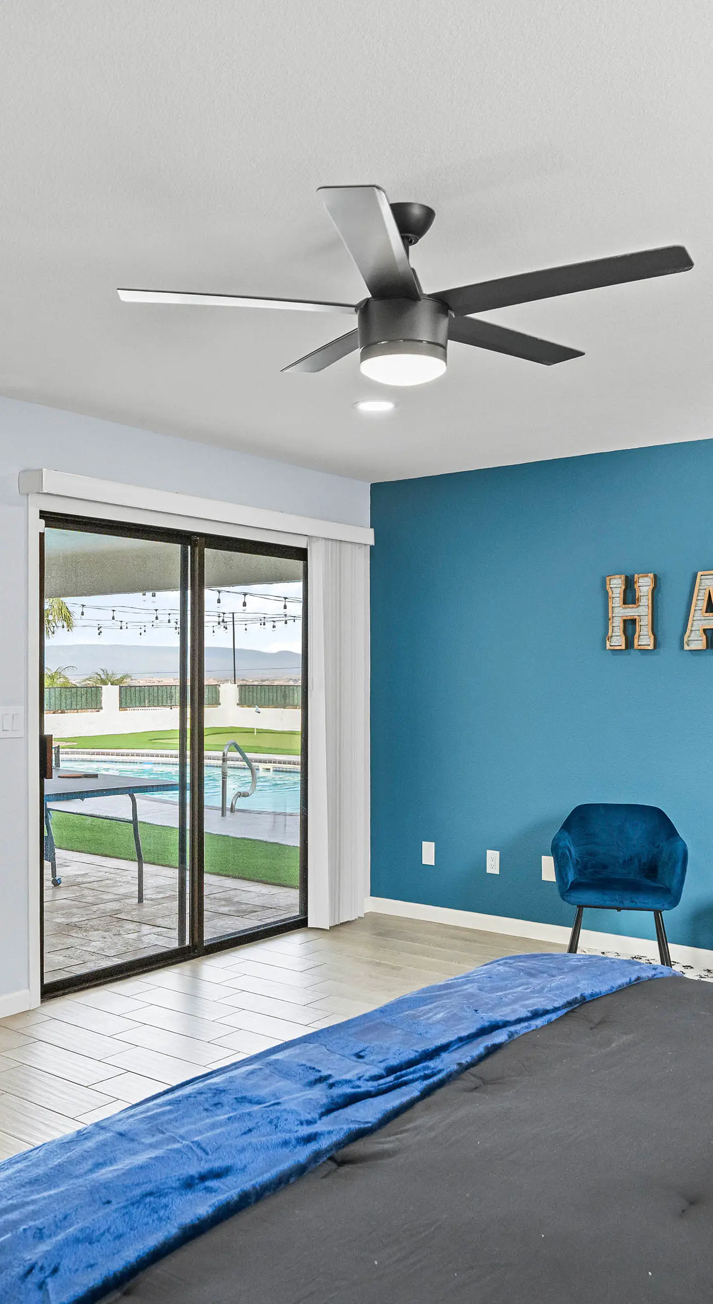 2 Mi to Lake Havasu: Group Oasis w/ Views + Games