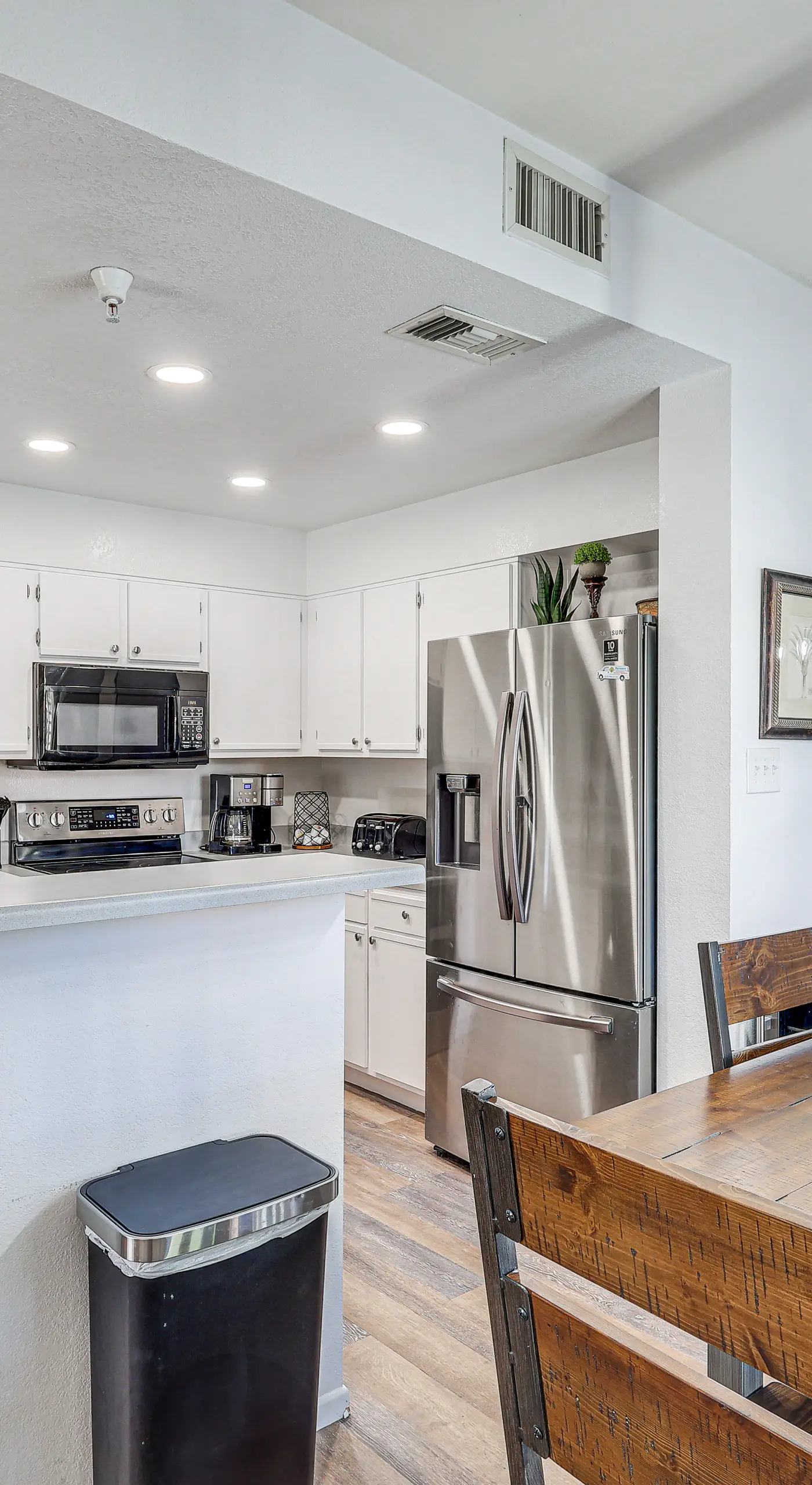 1 Mi to Beach: Lake Havasu City Condo w/ Balcony