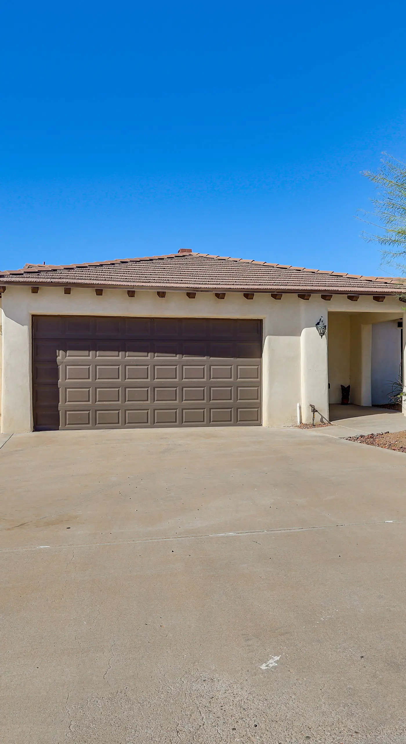 Enjoy Million-Dollar Views! Lake Havasu City Home