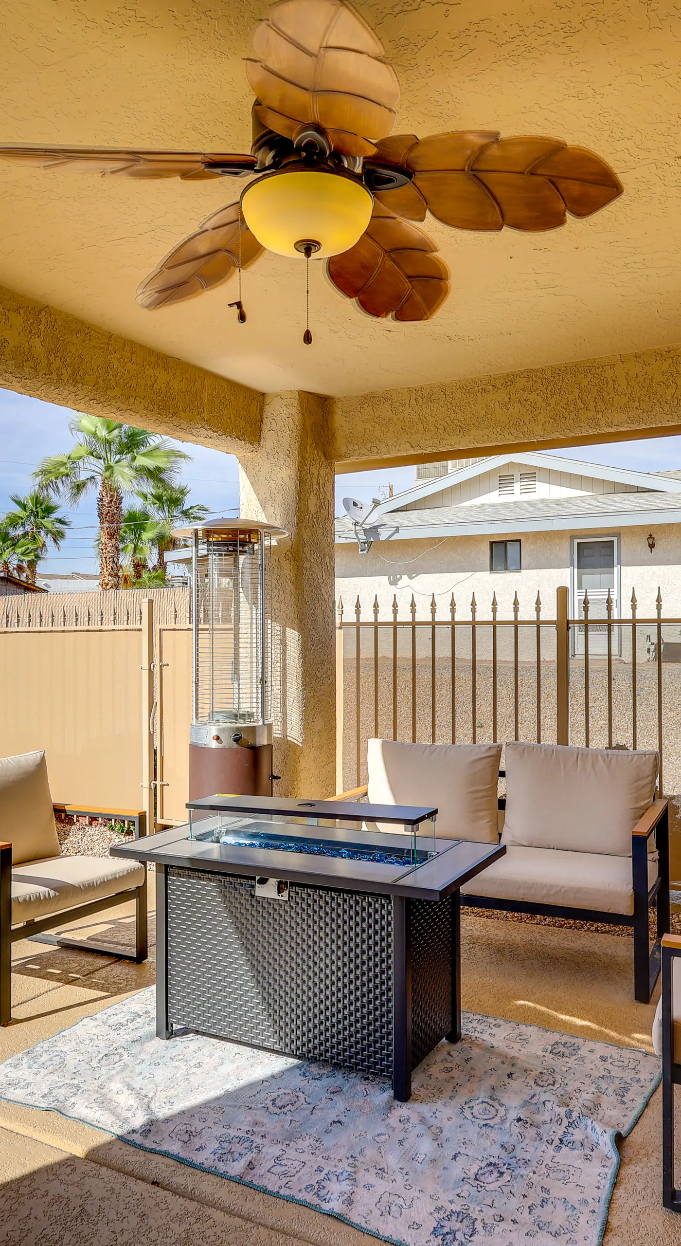 Desert Escape w/ Spool Pool! 4 Mi to Lake Havasu