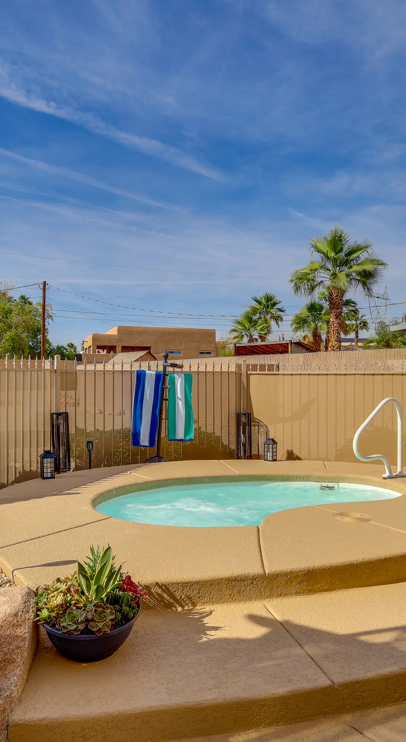 Desert Escape w/ Spool Pool! 4 Mi to Lake Havasu