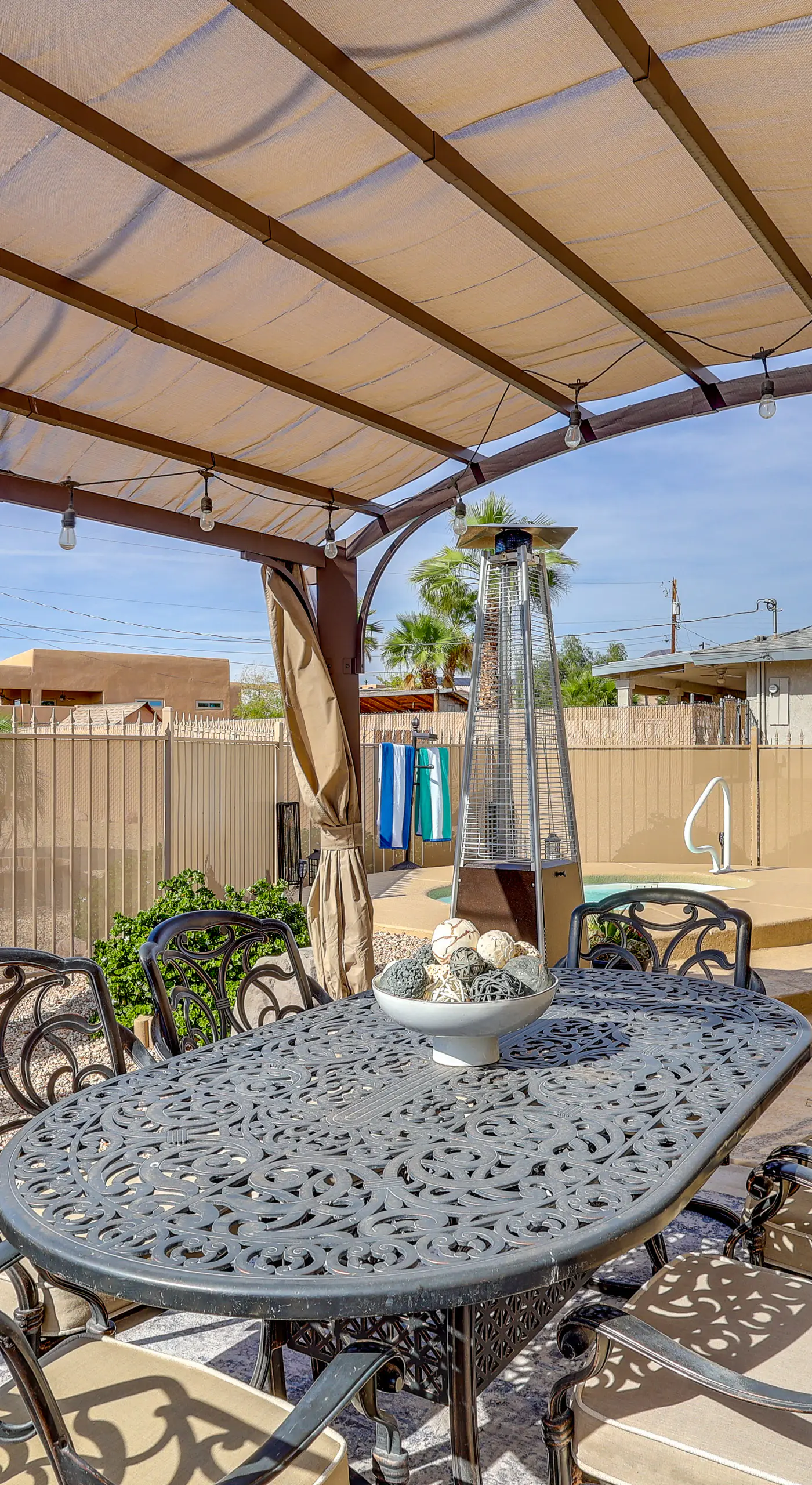 Desert Escape w/ Spool Pool! 4 Mi to Lake Havasu