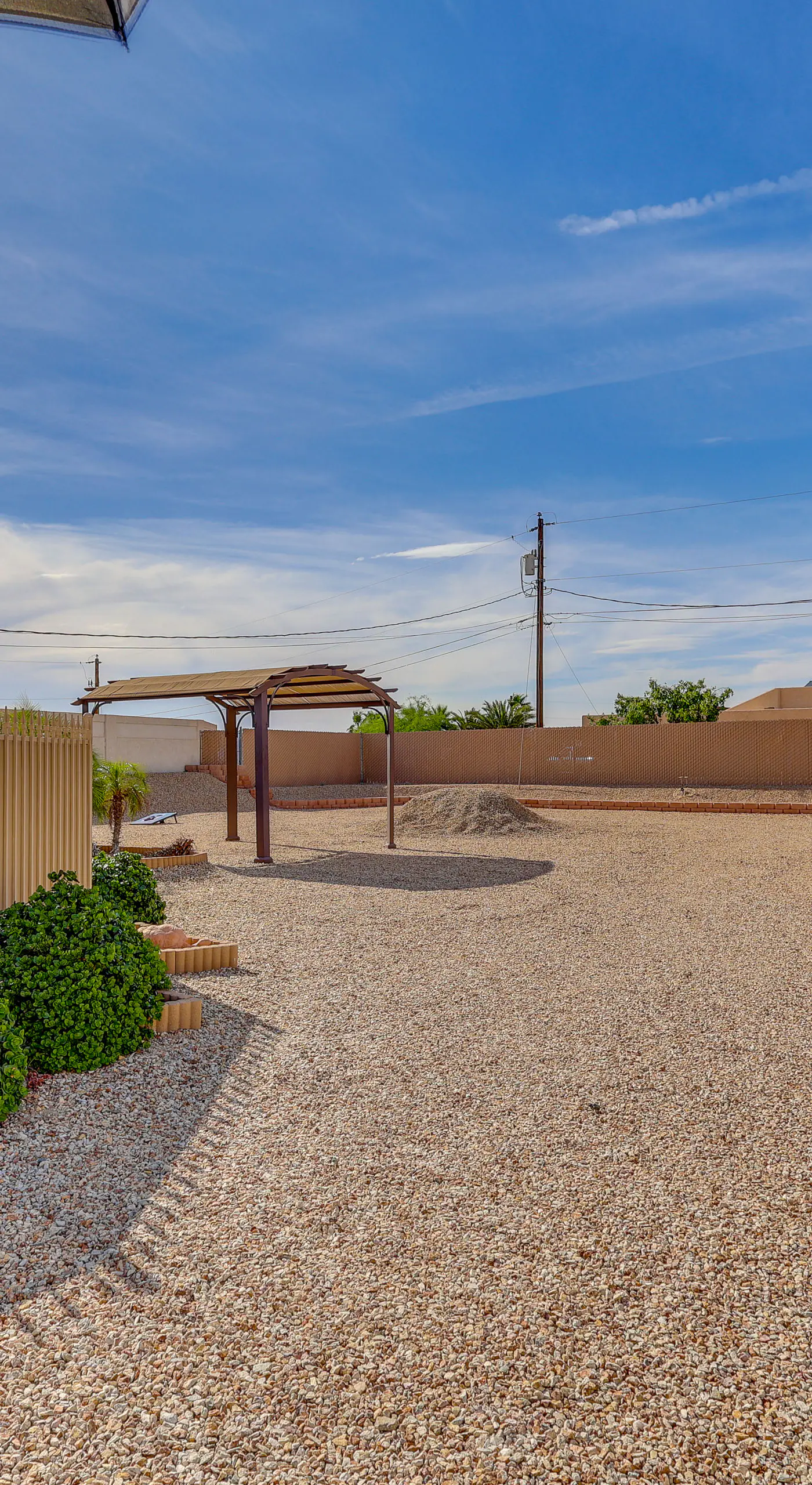 Desert Escape w/ Spool Pool! 4 Mi to Lake Havasu