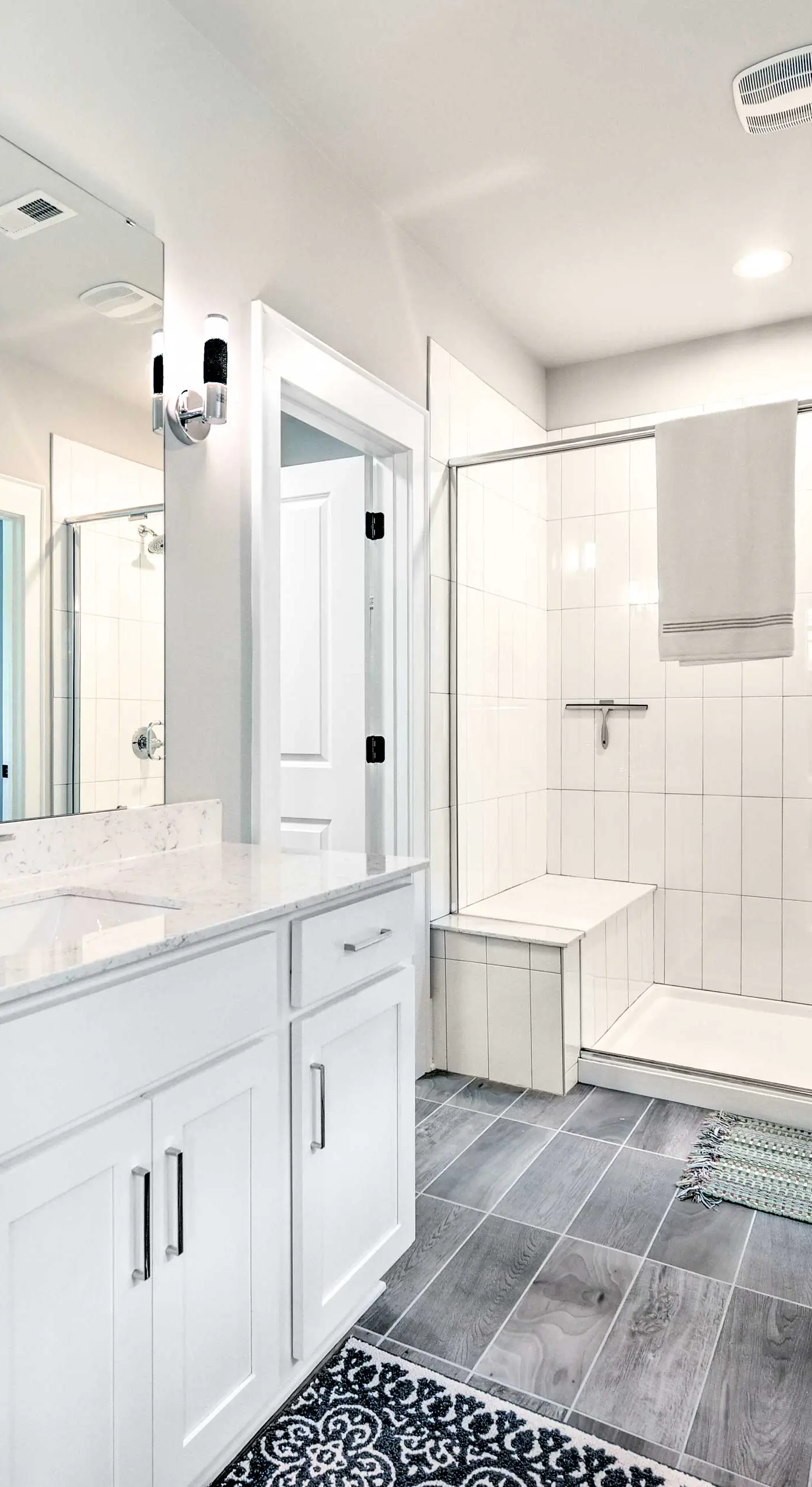 Modern Charlotte Home ~ 4 Mi to Downtown!